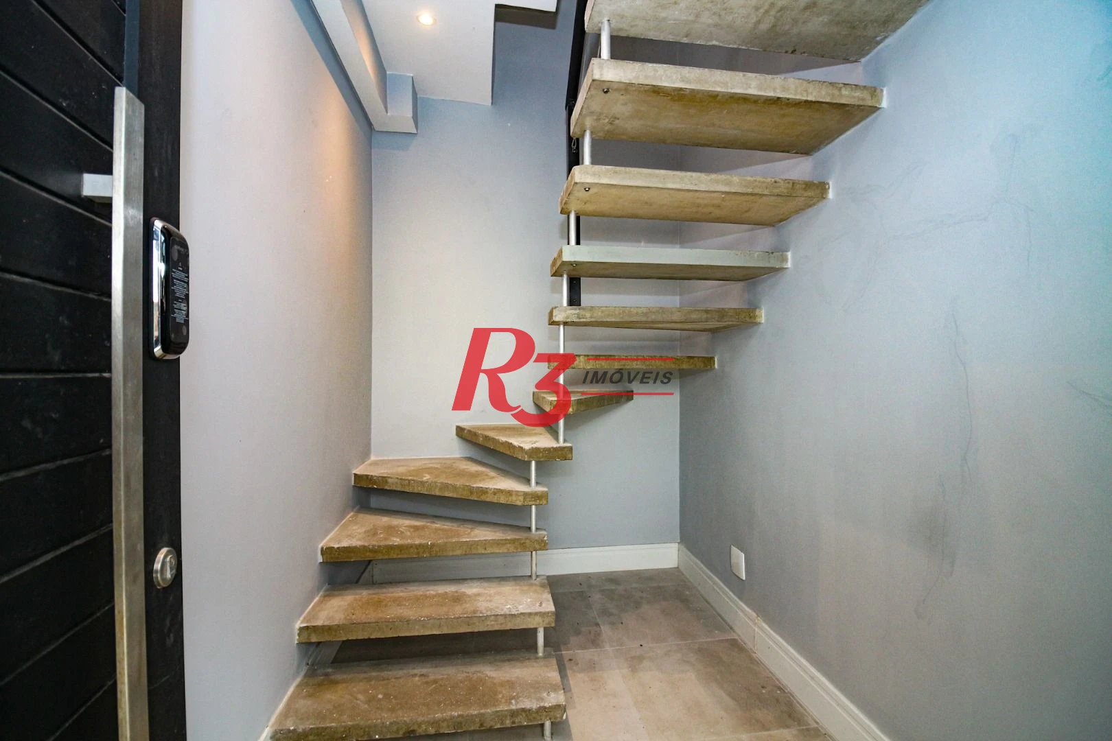 Sobrado à venda, 98 m² - Marapé - Santos/SP