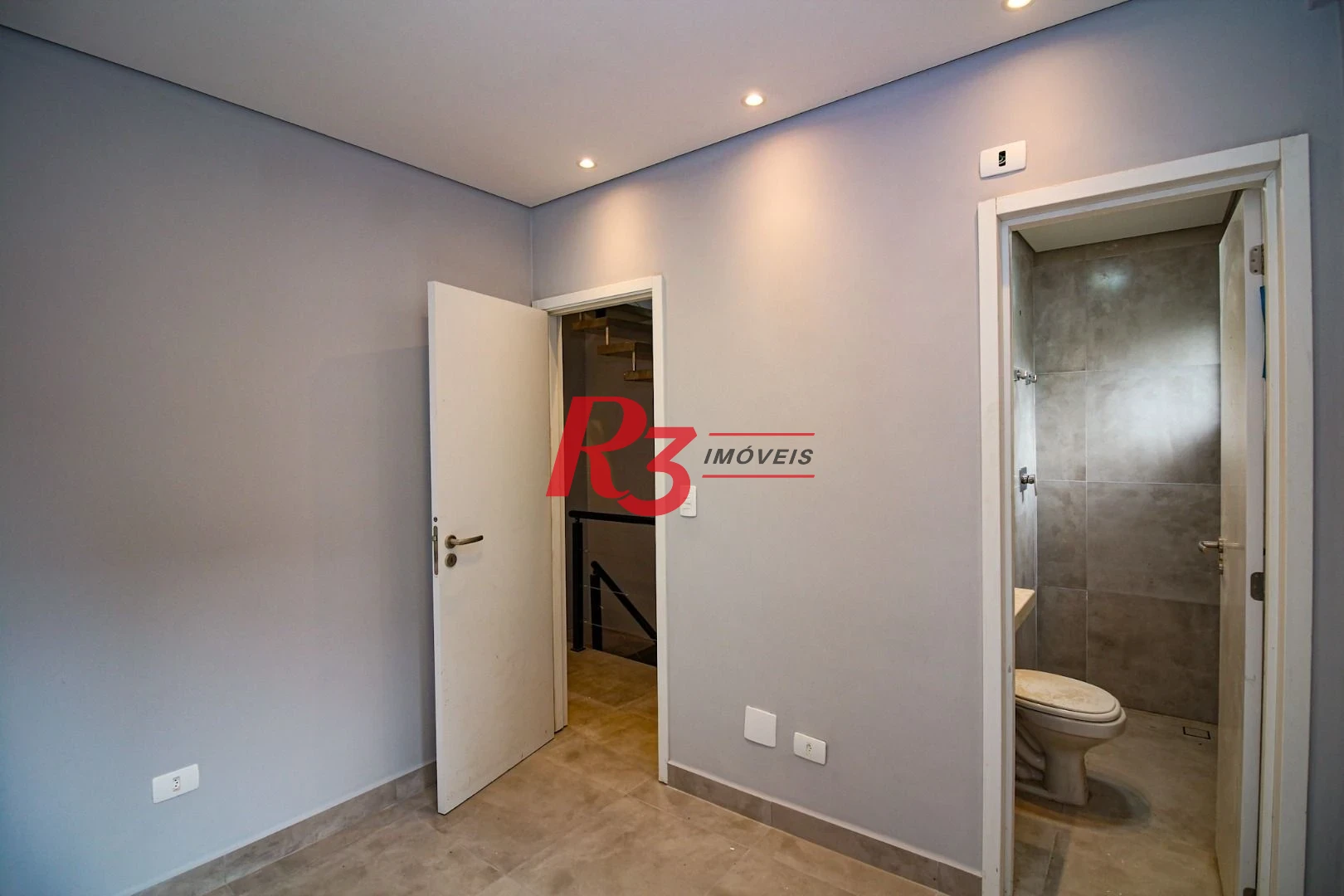 Sobrado à venda, 98 m² - Marapé - Santos/SP