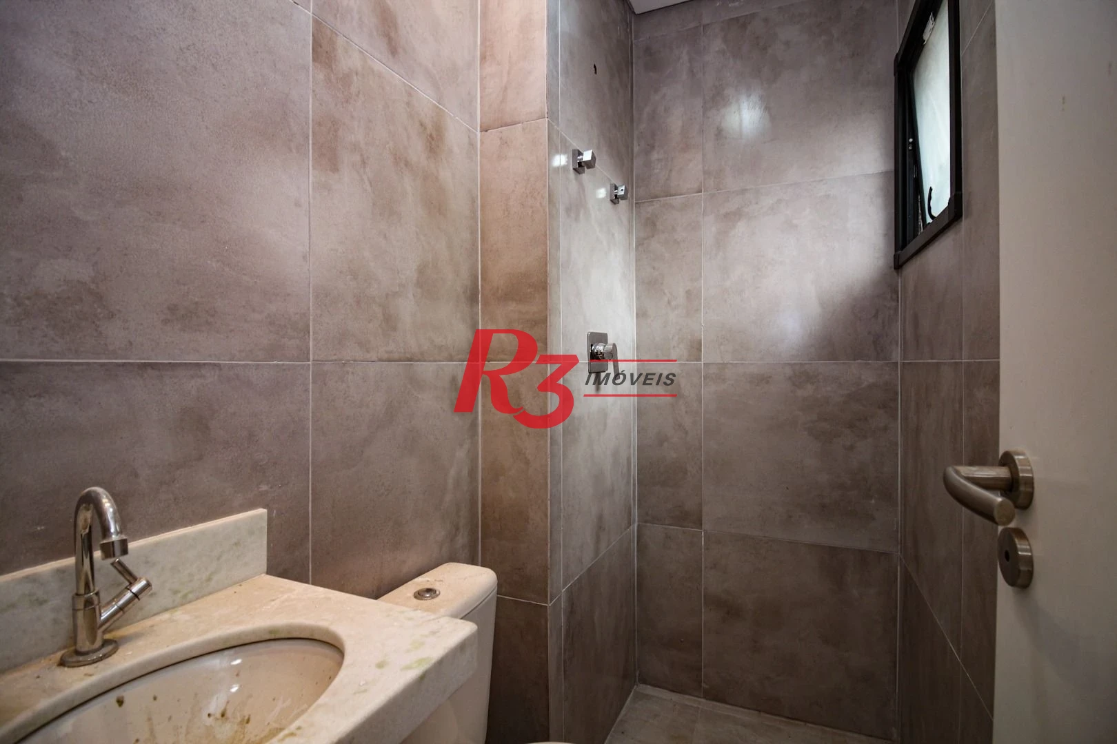 Sobrado à venda, 98 m² - Marapé - Santos/SP