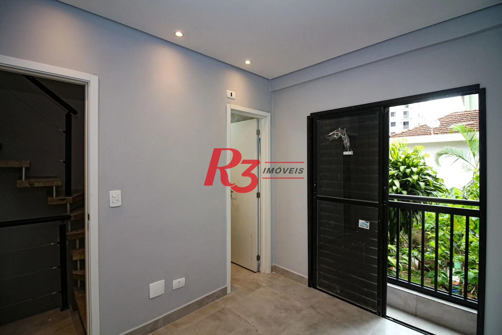 Sobrado à venda, 98 m² - Marapé - Santos/SP