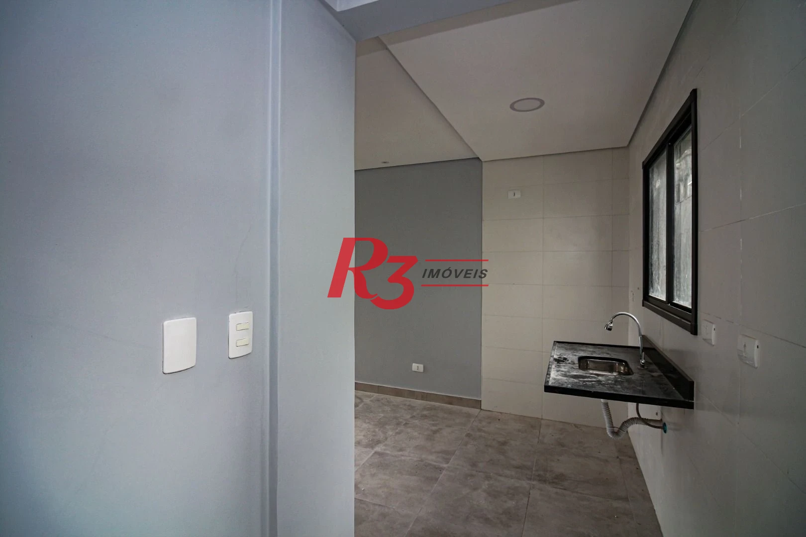 Sobrado à venda, 98 m² - Marapé - Santos/SP