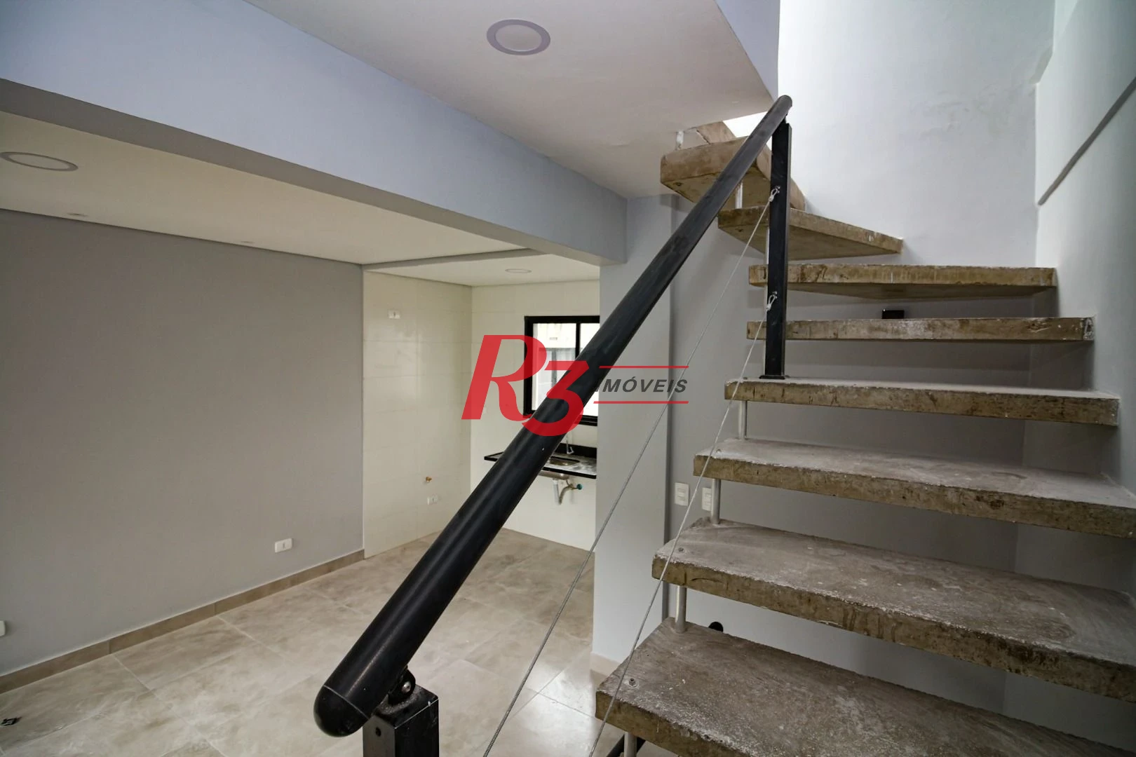 Sobrado à venda, 98 m² - Marapé - Santos/SP