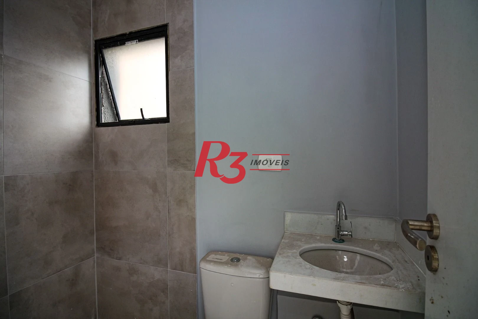 Sobrado à venda, 98 m² - Marapé - Santos/SP