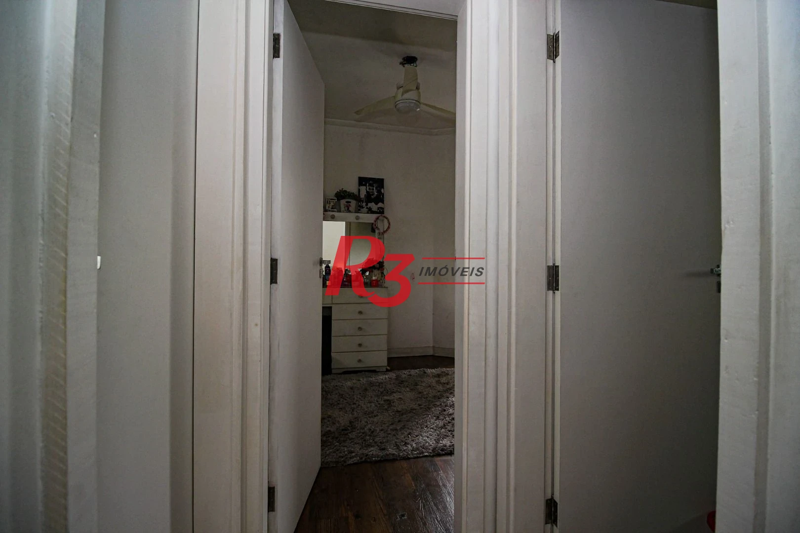 Casa com 3 dormitórios à venda, 155 m² por R$ 1.910.000,00 - Embaré - Santos/SP