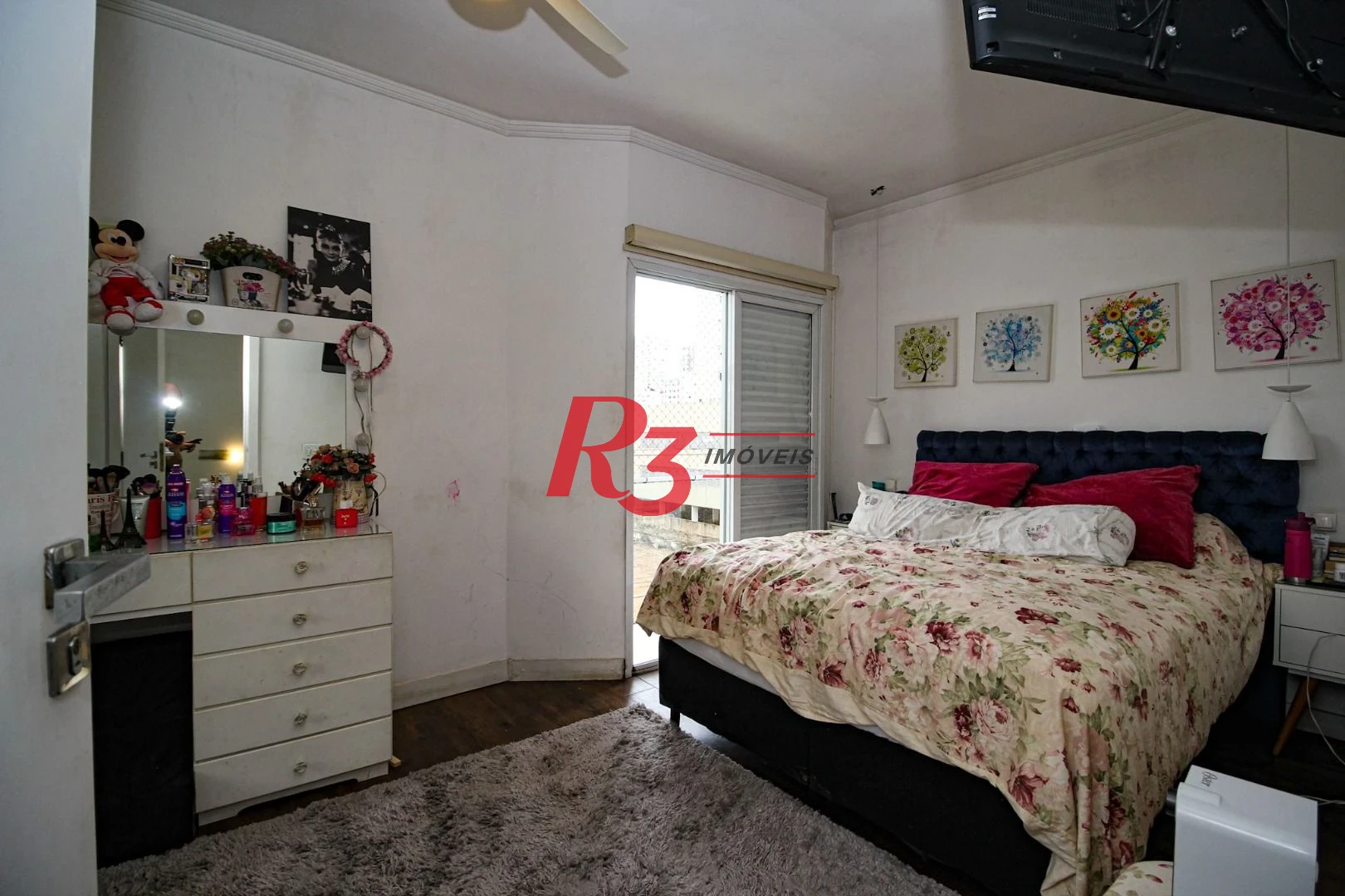 Casa com 3 dormitórios à venda, 155 m² por R$ 1.910.000,00 - Embaré - Santos/SP