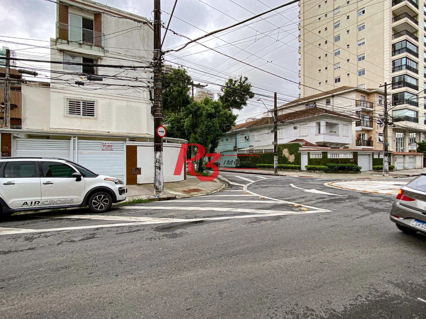 Casa com 3 dormitórios à venda, 155 m² por R$ 1.910.000,00 - Embaré - Santos/SP