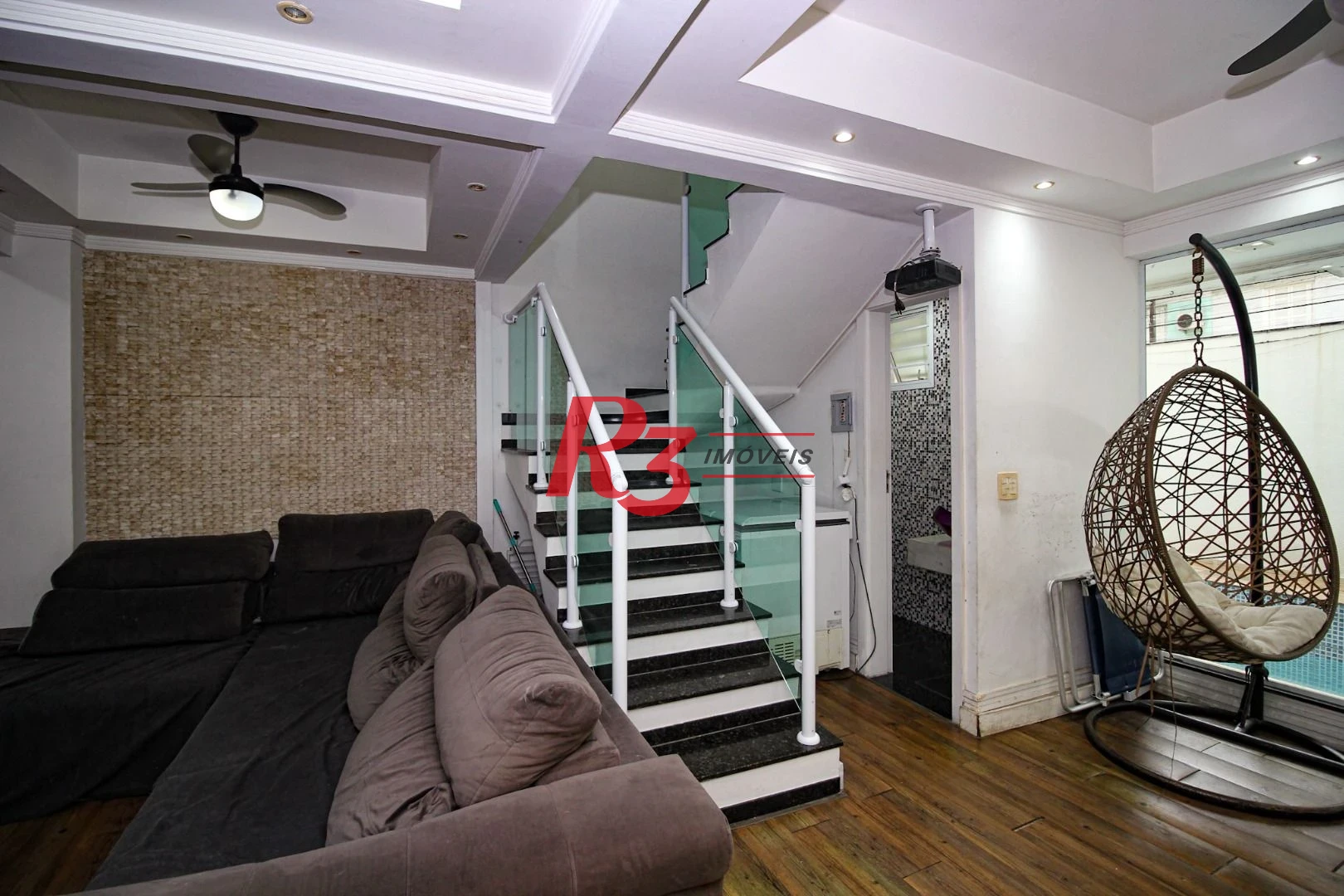Casa com 3 dormitórios à venda, 155 m² por R$ 1.910.000,00 - Embaré - Santos/SP