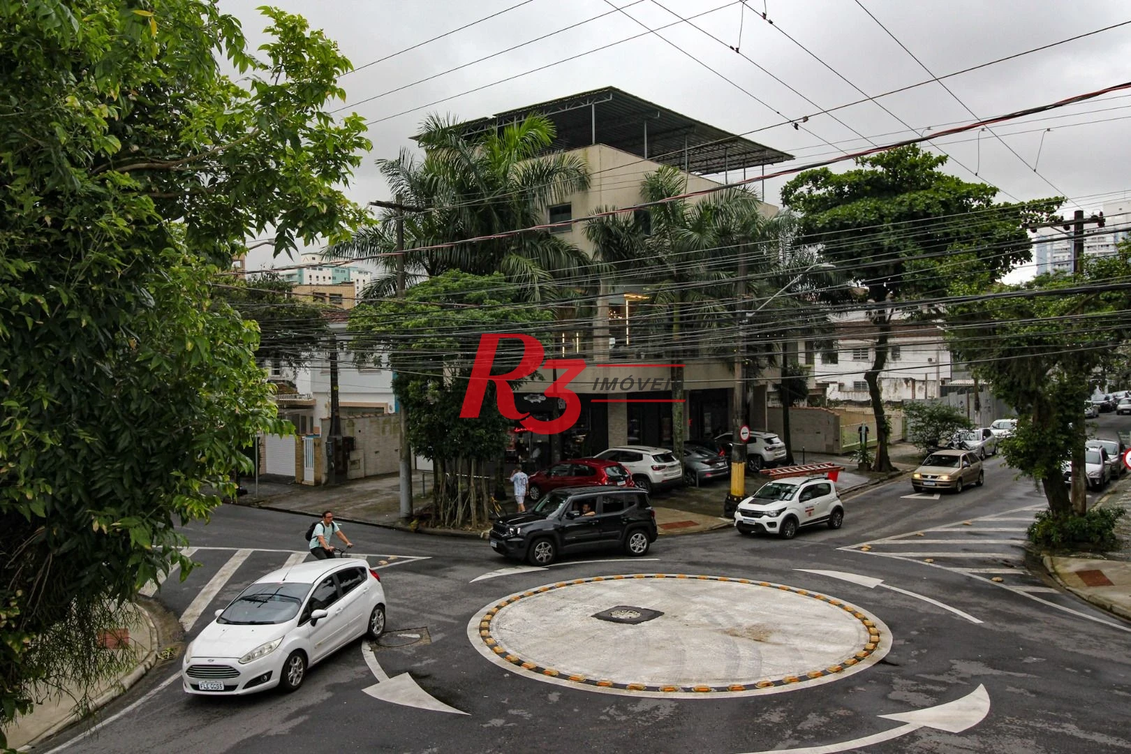 Casa com 3 dormitórios à venda, 155 m² por R$ 1.910.000,00 - Embaré - Santos/SP