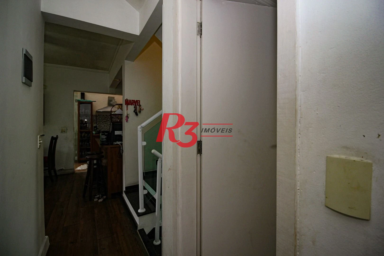 Casa com 3 dormitórios à venda, 155 m² por R$ 1.910.000,00 - Embaré - Santos/SP
