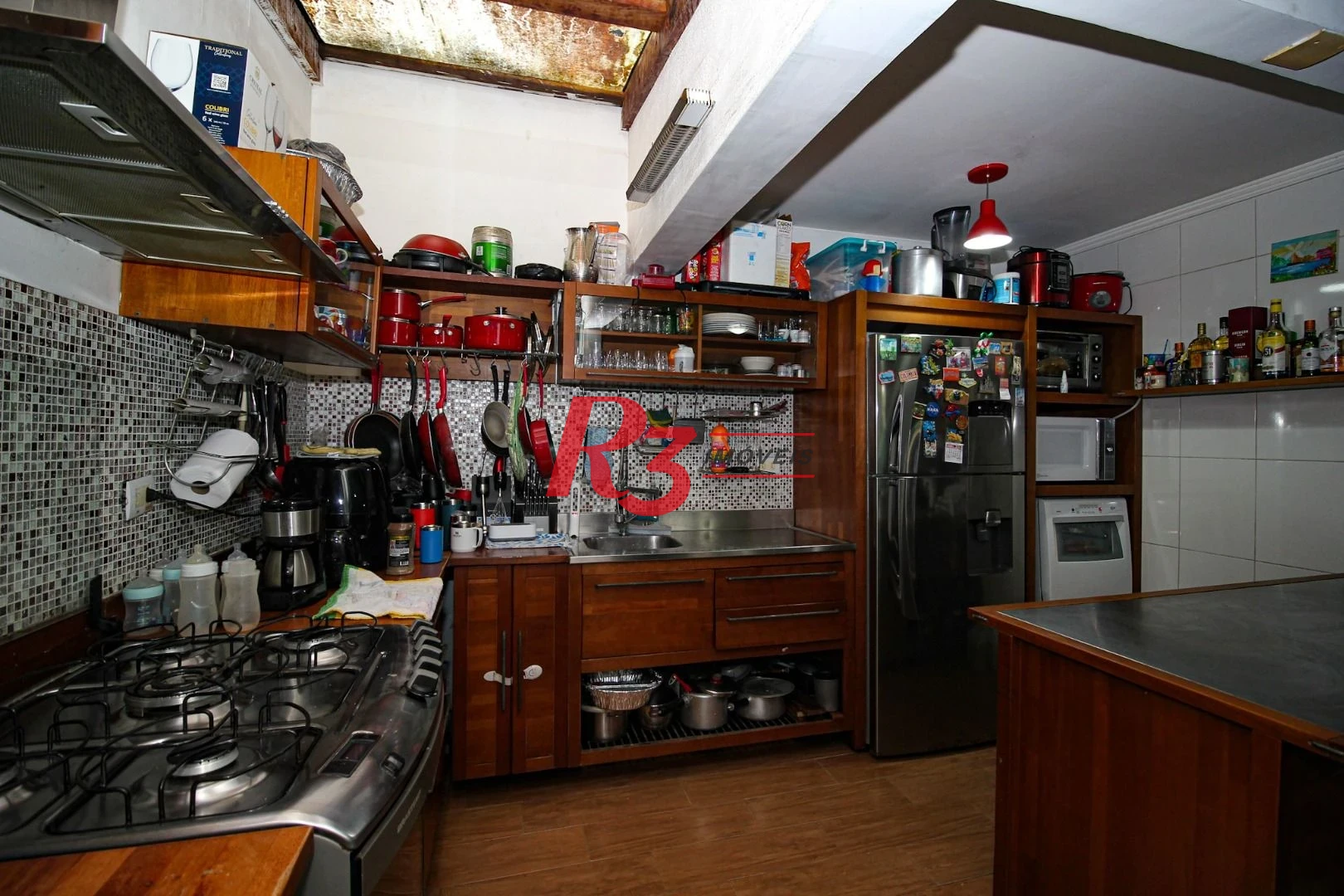 Casa com 3 dormitórios à venda, 155 m² por R$ 1.910.000,00 - Embaré - Santos/SP