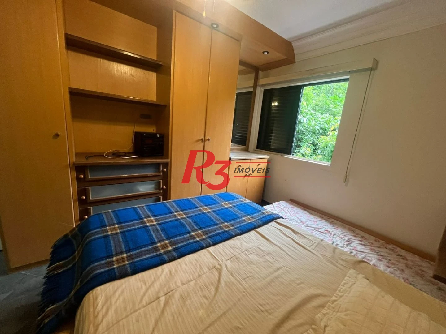 Apartamento com 3 dormitórios para alugar, 120 m² por R$ 6.000,02/mês - Barra Funda - Guarujá/SP