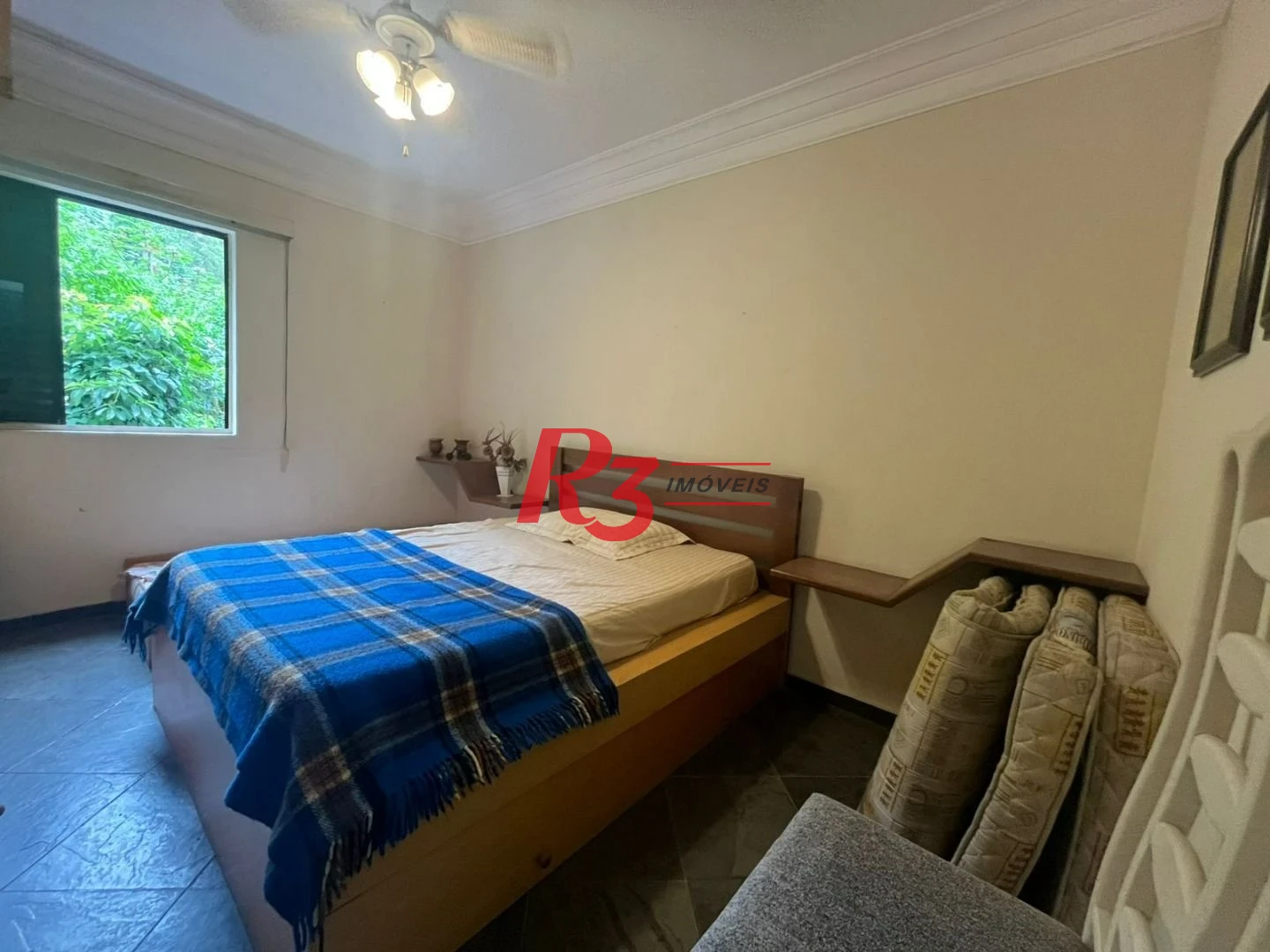 Apartamento com 3 dormitórios para alugar, 120 m² por R$ 6.000,02/mês - Barra Funda - Guarujá/SP