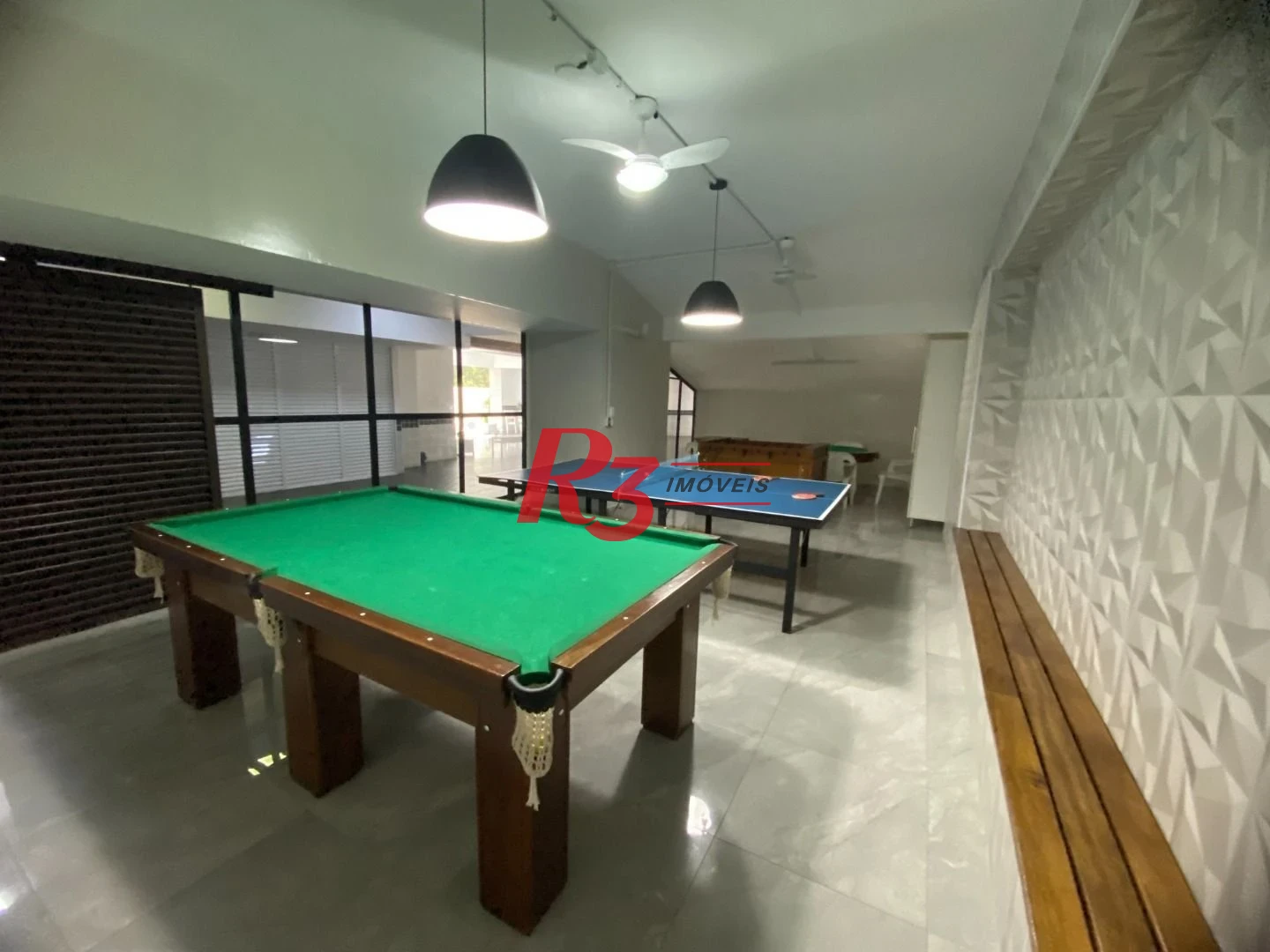 Apartamento com 3 dormitórios para alugar, 120 m² por R$ 6.000,02/mês - Barra Funda - Guarujá/SP