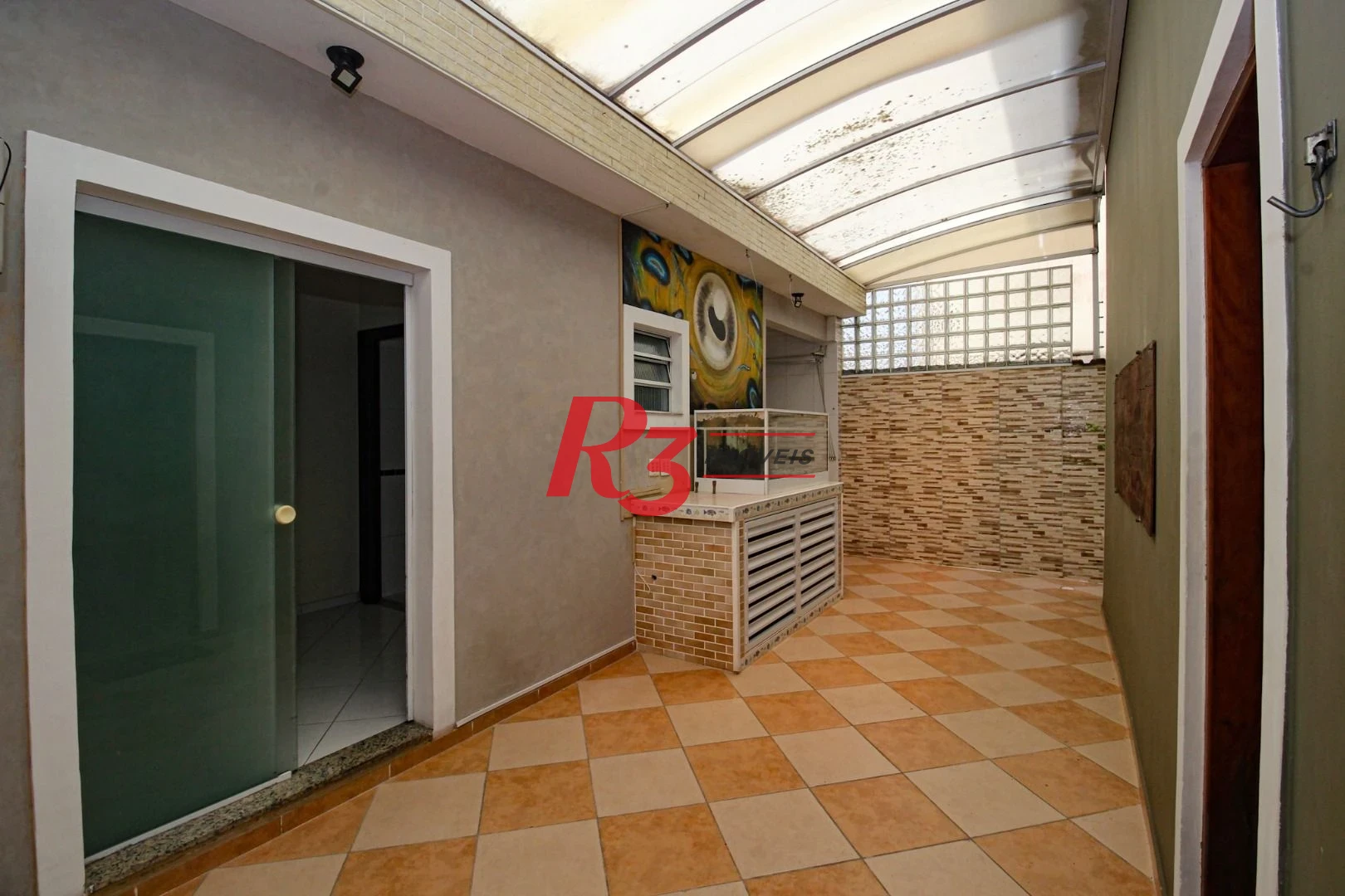 Sobrado com 3 dormitórios à venda, 136 m² por R$ 780.000,00 - Vila Valença - São Vicente/SP