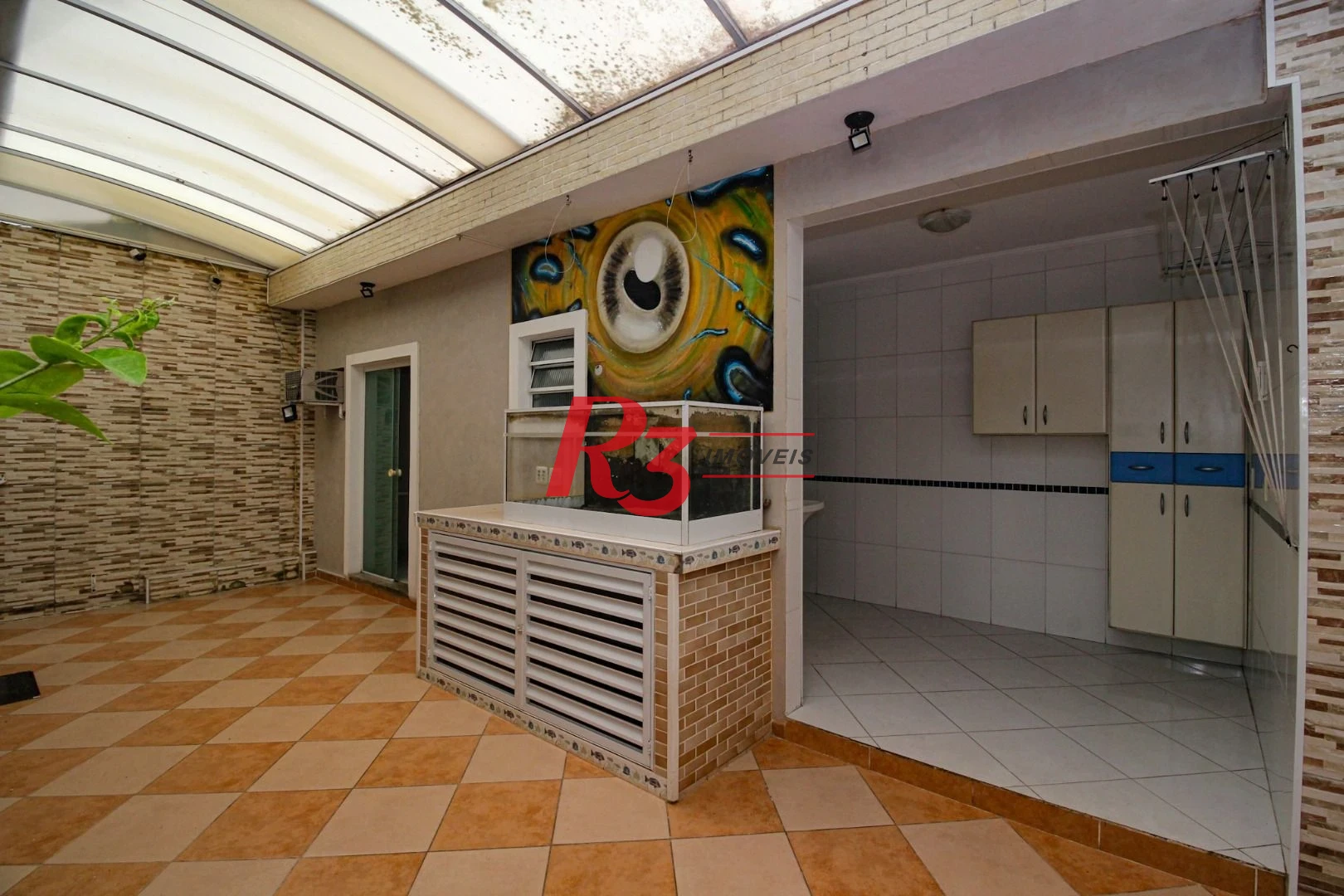 Sobrado com 3 dormitórios à venda, 136 m² por R$ 780.000,00 - Vila Valença - São Vicente/SP