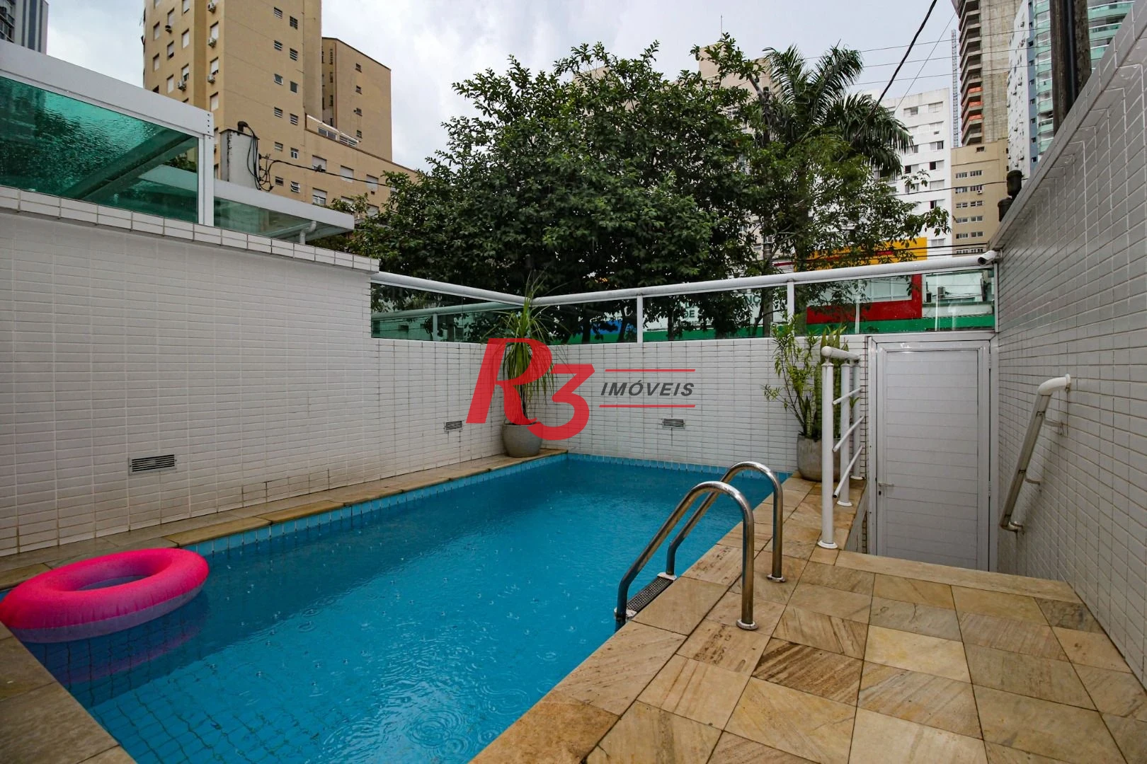 Village à venda, 227 m² por R$ 3.000.000,00 - Ponta da Praia - Santos/SP