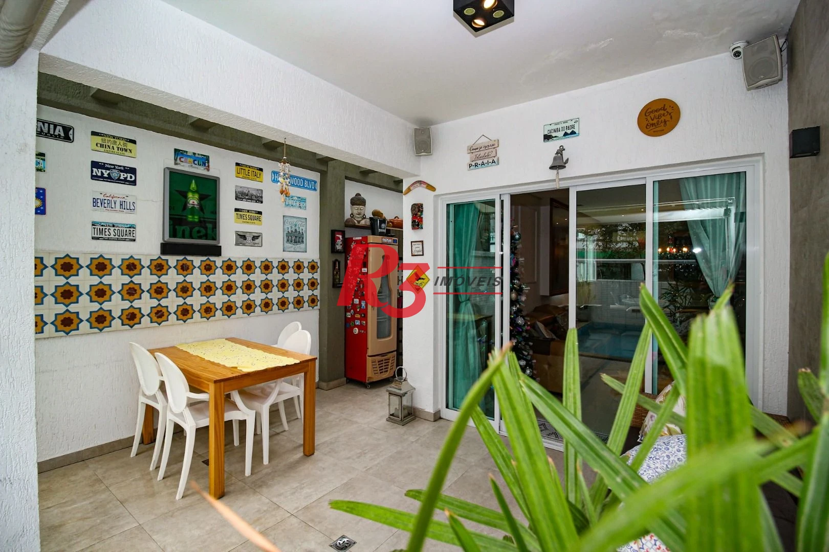 Village à venda, 227 m² por R$ 3.000.000,00 - Ponta da Praia - Santos/SP