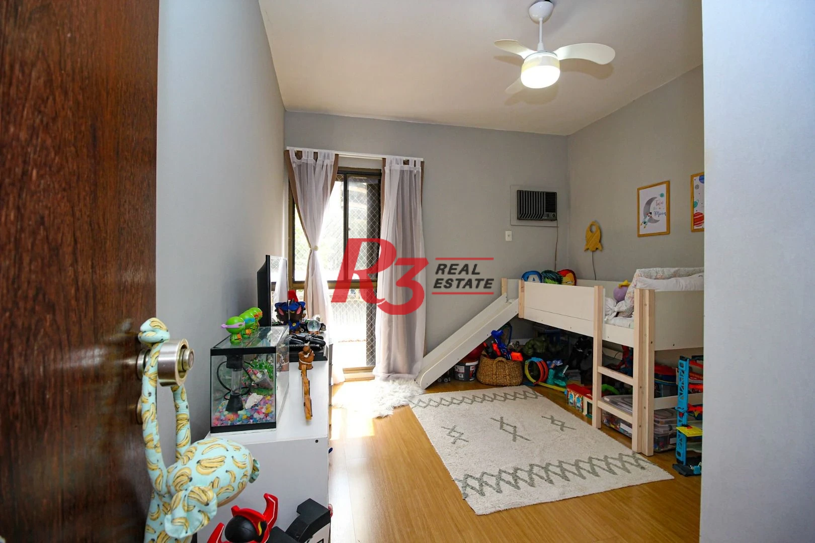 Apartamento com 3 dormitórios para alugar, 170 m² por R$ 7.800,00/ano - Boqueirão - Santos/SP