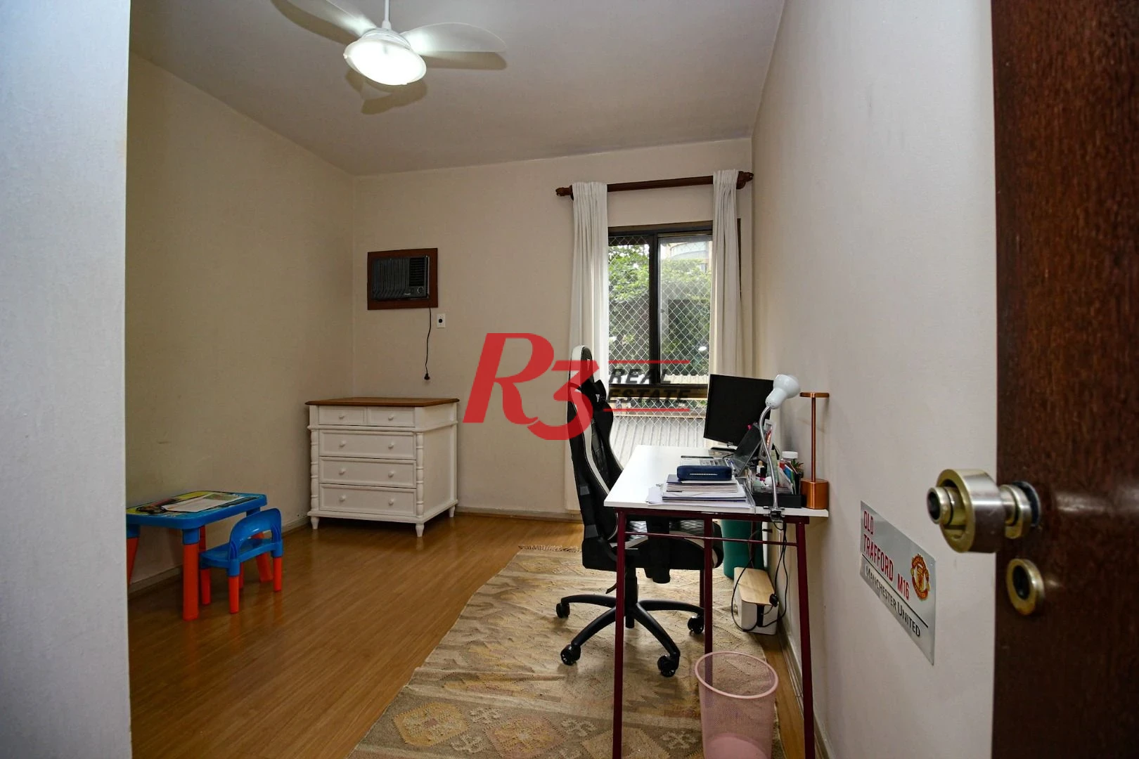 Apartamento com 3 dormitórios para alugar, 170 m² por R$ 7.800,00/ano - Boqueirão - Santos/SP