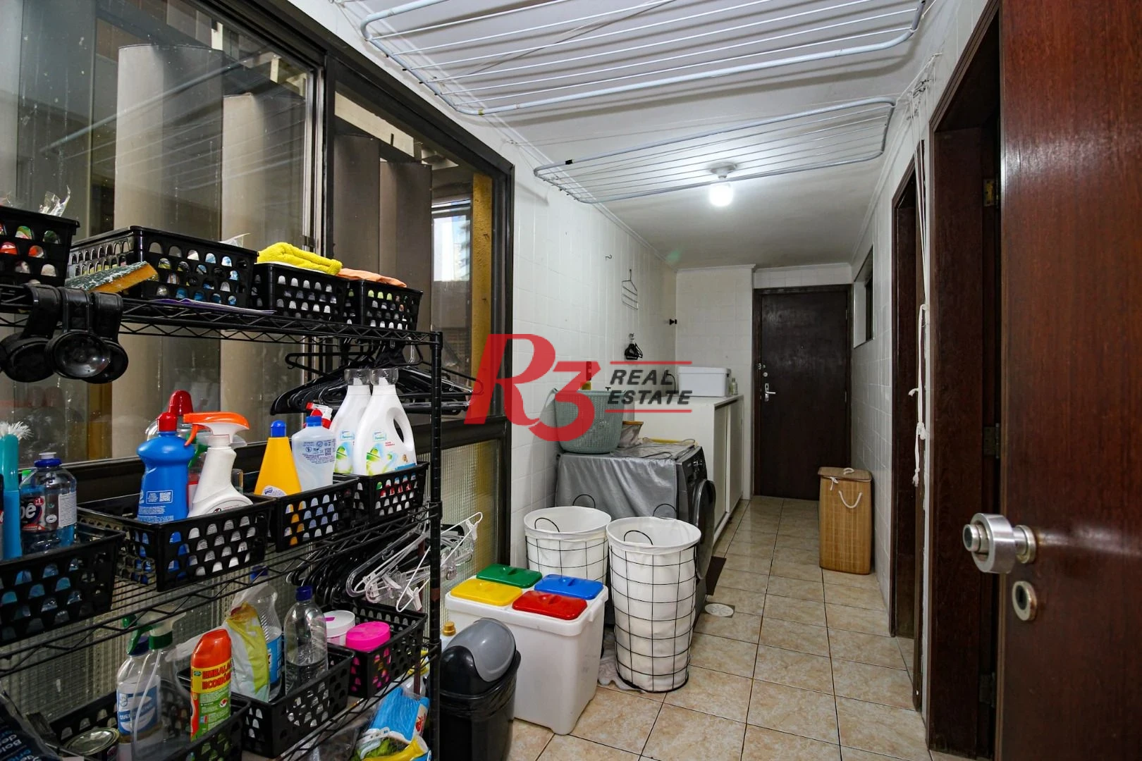 Apartamento com 3 dormitórios para alugar, 170 m² por R$ 7.800,00/ano - Boqueirão - Santos/SP