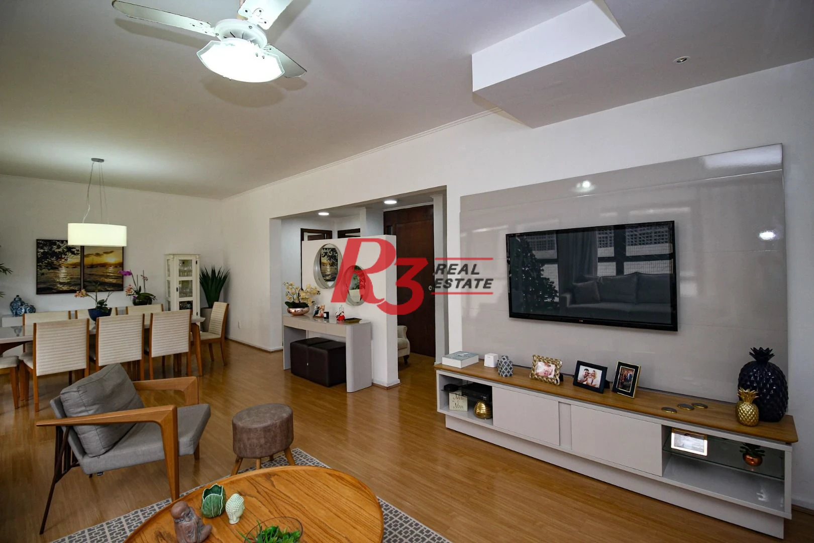 Apartamento com 3 dormitórios para alugar, 170 m² por R$ 7.800,00/ano - Boqueirão - Santos/SP