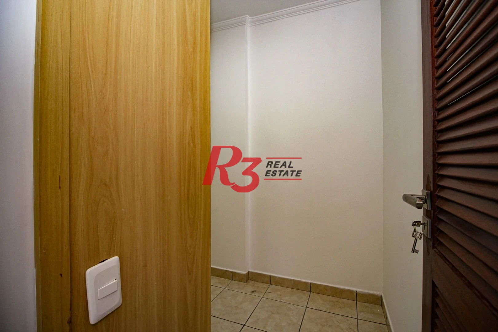 Apartamento com 3 dormitórios à venda, 136 m² por R$ 1.060.000,00 - Pompéia - Santos/SP