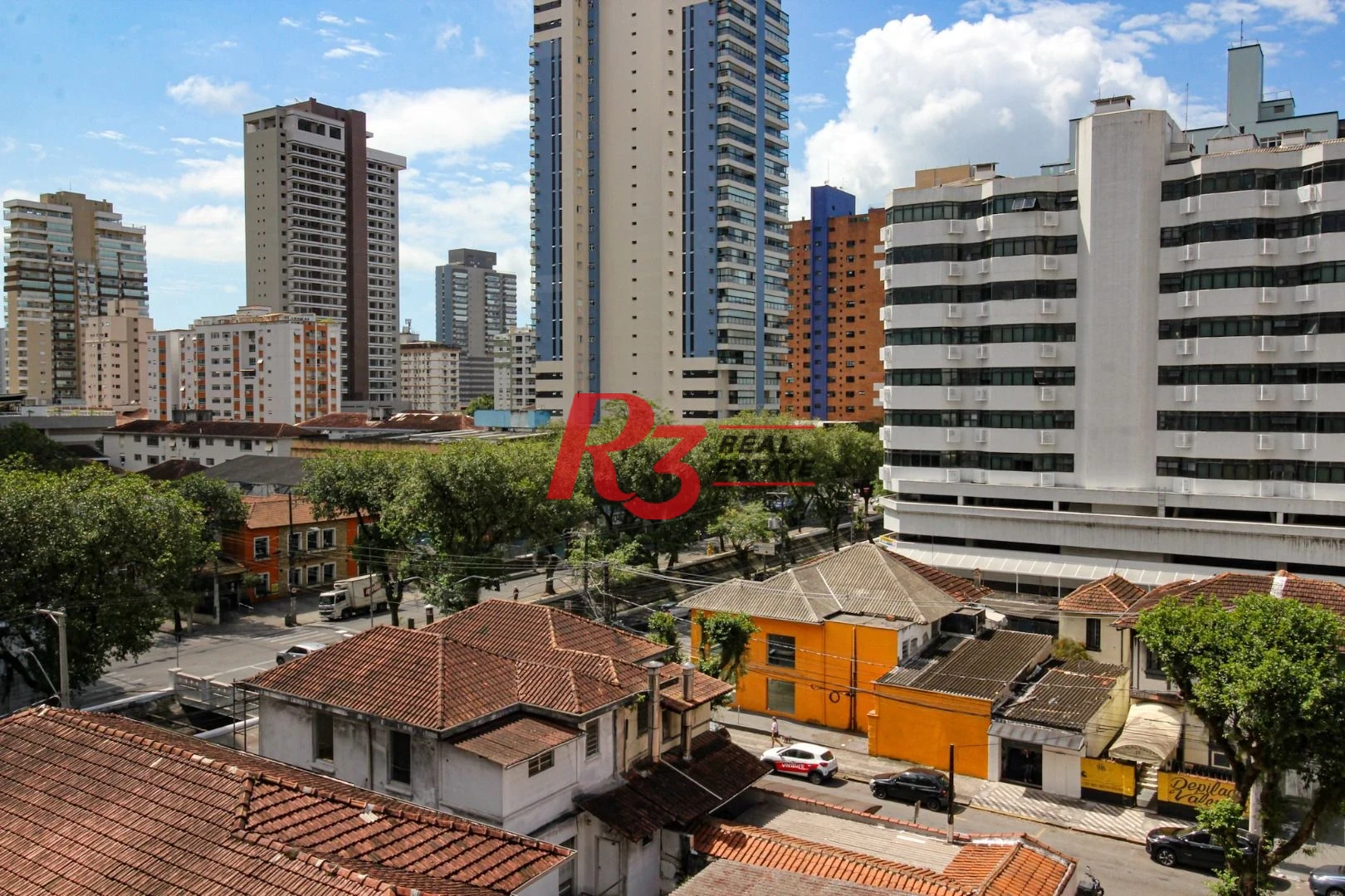 Apartamento com 3 dormitórios à venda, 136 m² por R$ 1.060.000,00 - Pompéia - Santos/SP