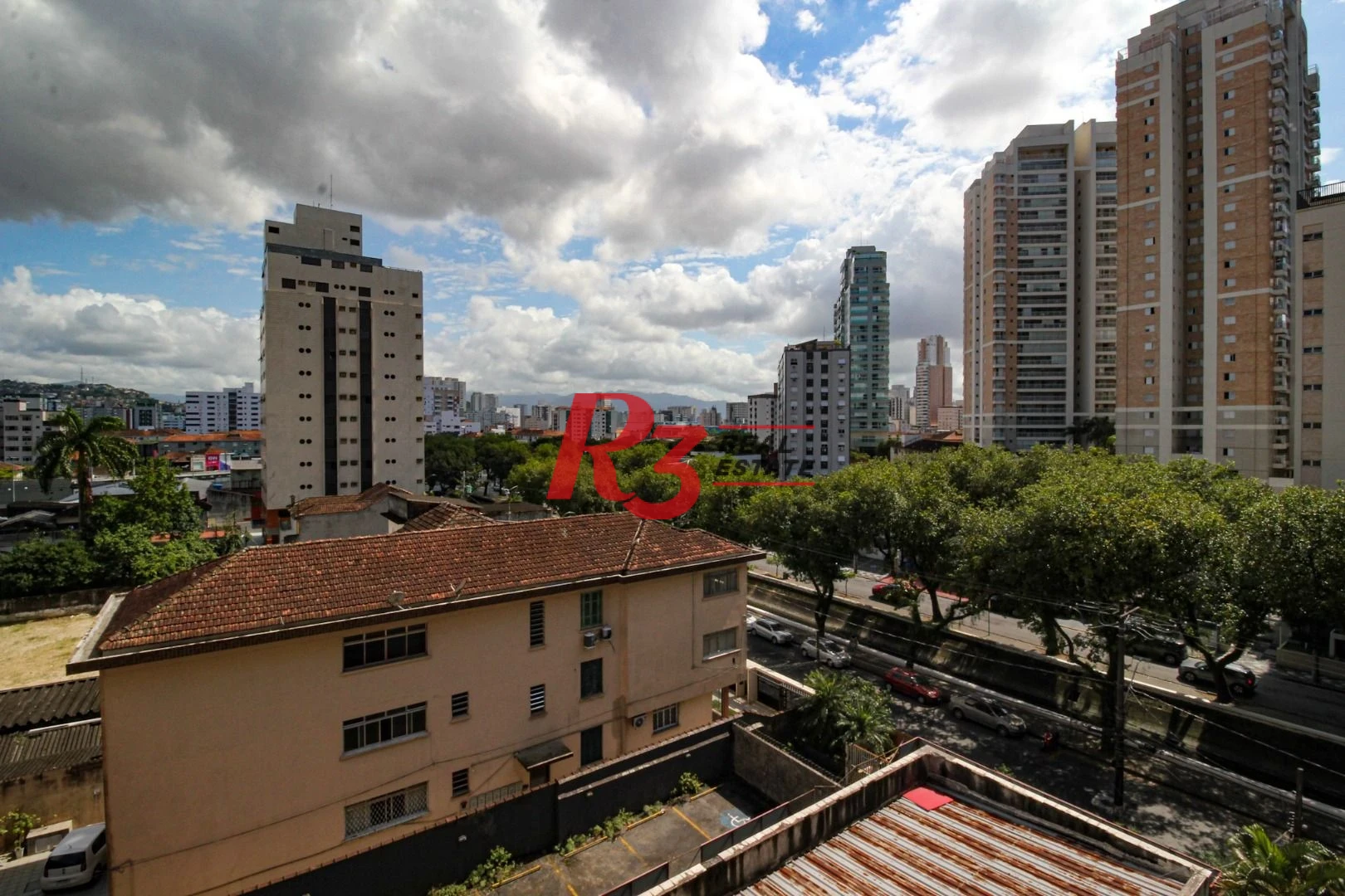 Apartamento com 3 dormitórios à venda, 136 m² por R$ 1.060.000,00 - Pompéia - Santos/SP