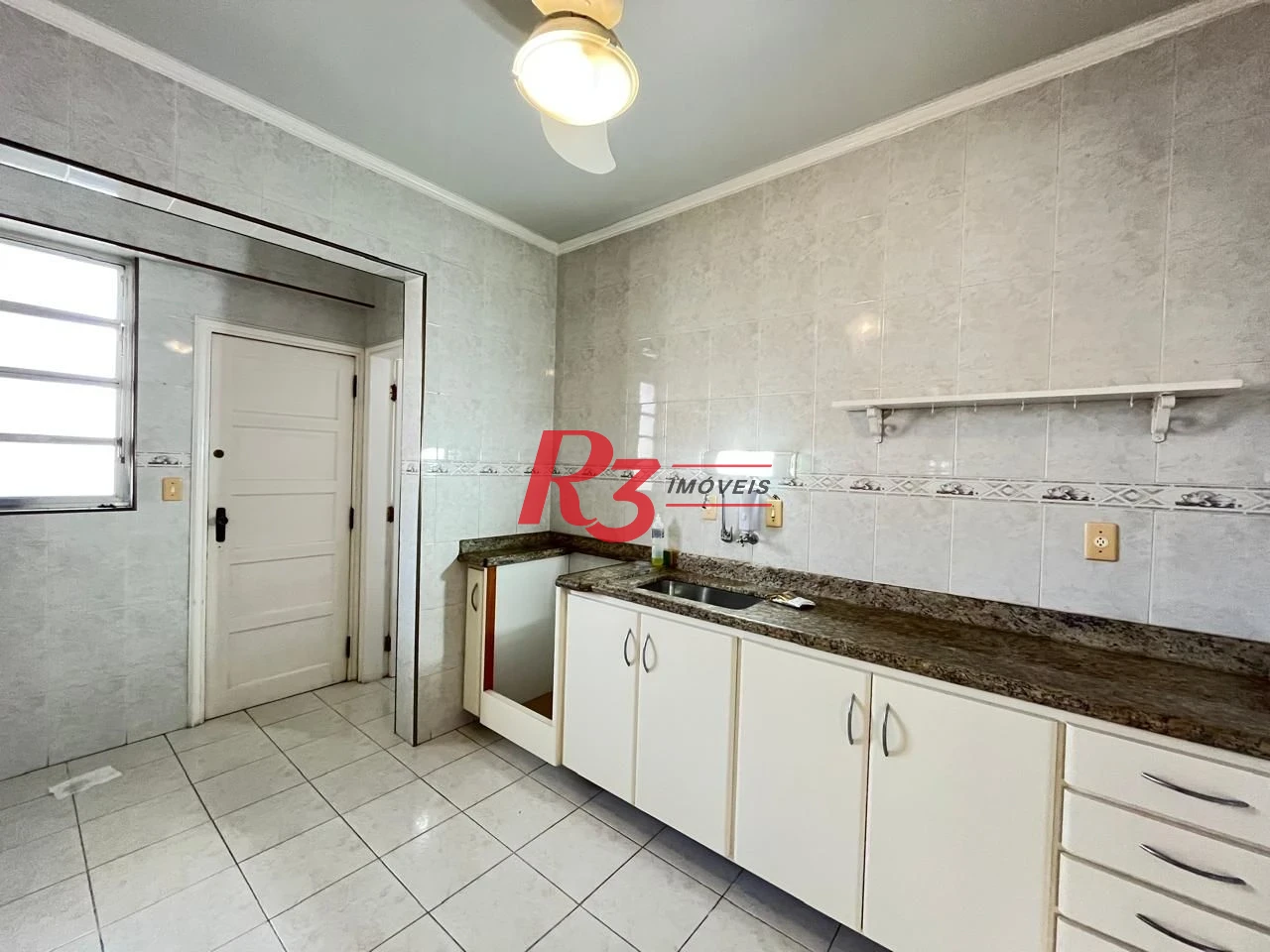 Apartamento à venda, 113 m² por R$ 640.000,00 - Gonzaga - Santos/SP