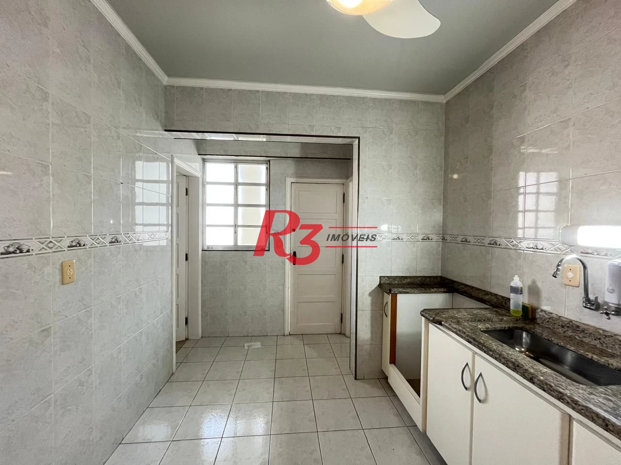 Apartamento à venda, 113 m² por R$ 640.000,00 - Gonzaga - Santos/SP