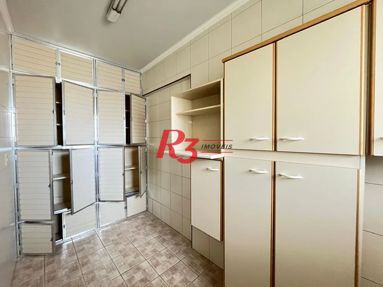 Apartamento à venda, 113 m² por R$ 640.000,00 - Gonzaga - Santos/SP