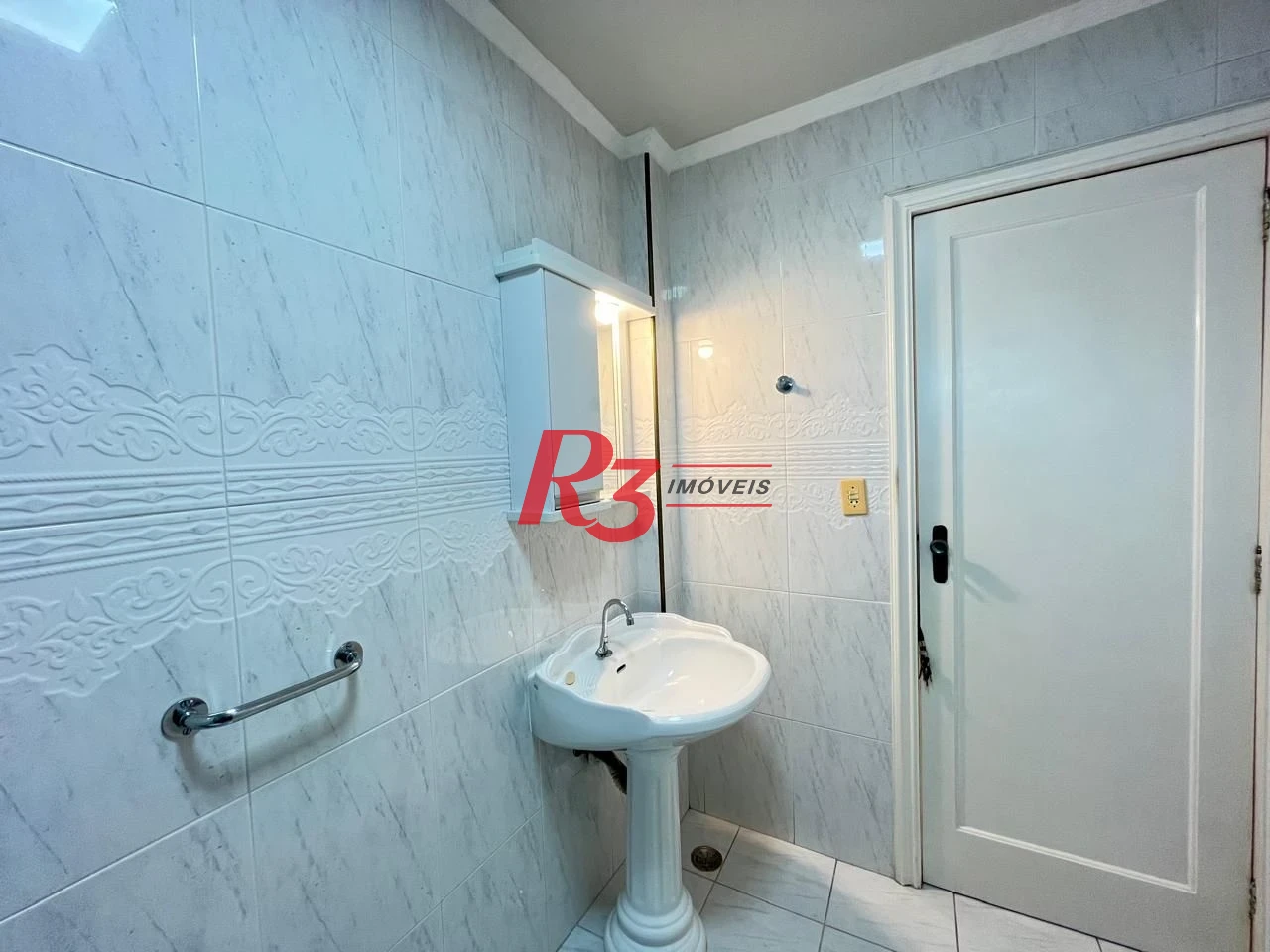 Apartamento à venda, 113 m² por R$ 640.000,00 - Gonzaga - Santos/SP