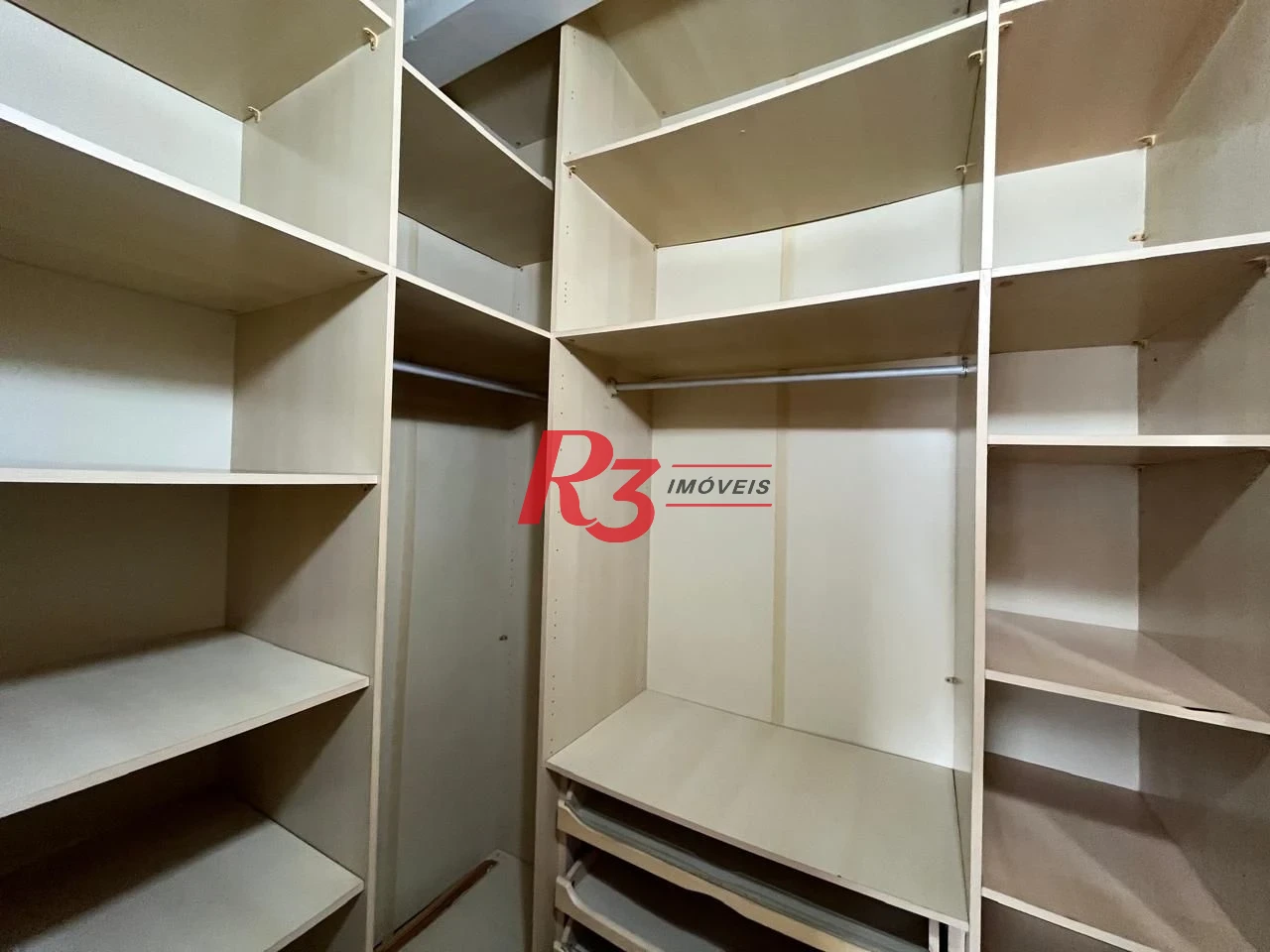 Apartamento à venda, 113 m² por R$ 640.000,00 - Gonzaga - Santos/SP
