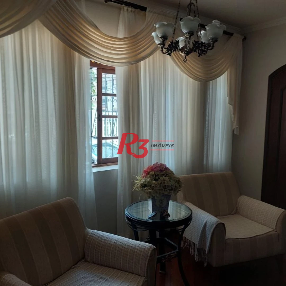 Sobrado com 3 dormitórios à venda, 276 m² por R$ 2.630.000,00 - Boqueirão - Santos/SP