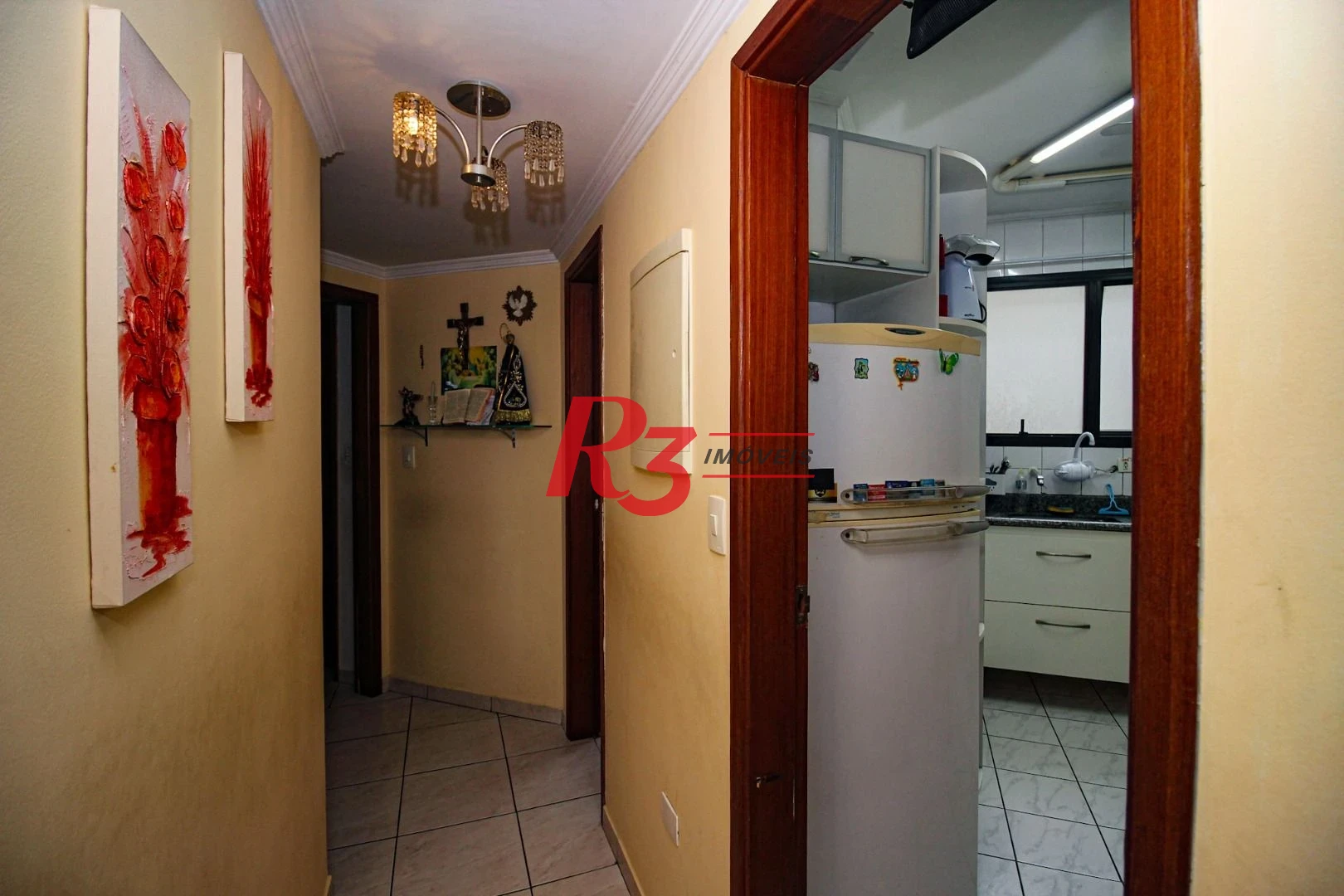 Apartamento com 2 dormitórios à venda, 82 m² por R$ 620.000,00 - Embaré - Santos/SP