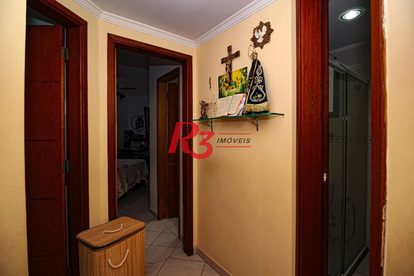 Apartamento com 2 dormitórios à venda, 82 m² por R$ 620.000,00 - Embaré - Santos/SP