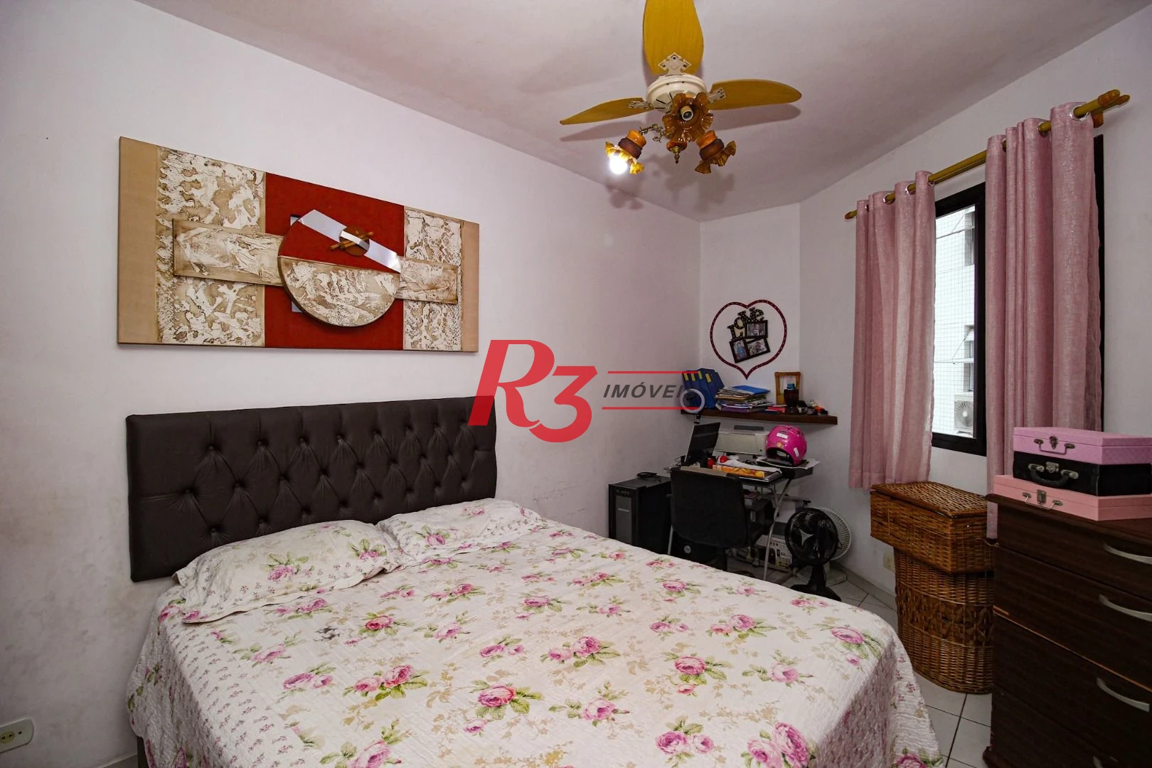 Apartamento com 2 dormitórios à venda, 82 m² por R$ 620.000,00 - Embaré - Santos/SP