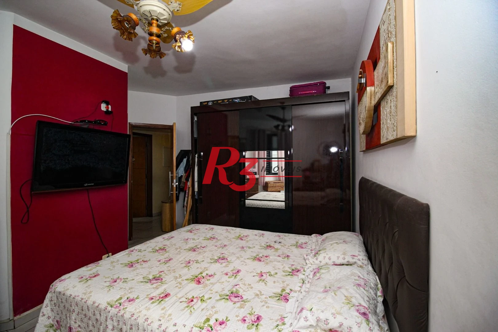 Apartamento com 2 dormitórios à venda, 82 m² por R$ 620.000,00 - Embaré - Santos/SP