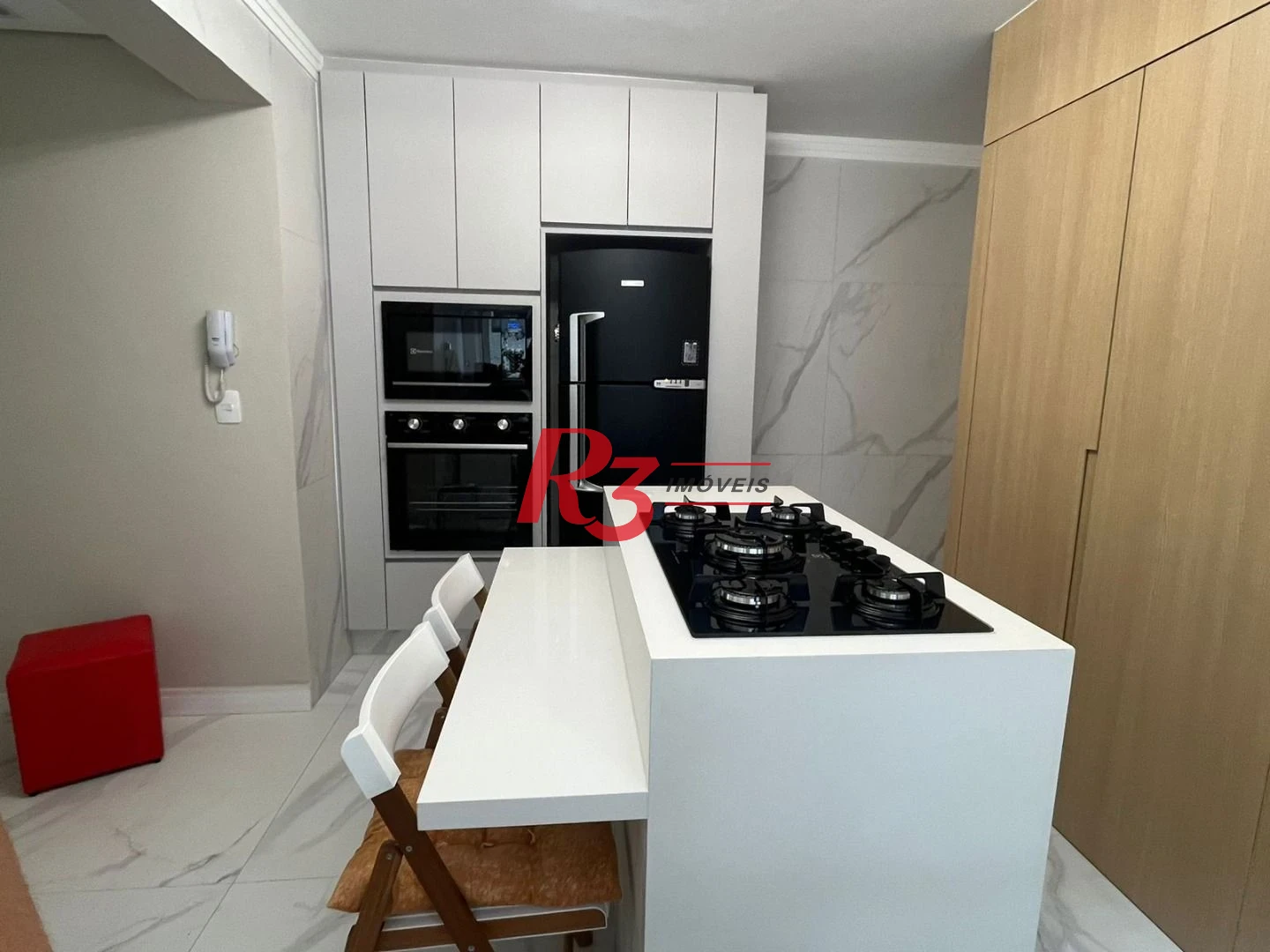 Apartamento com 3 dormitórios à venda, 87 m² por R$ 950.000,00 - Boqueirão - Santos/SP