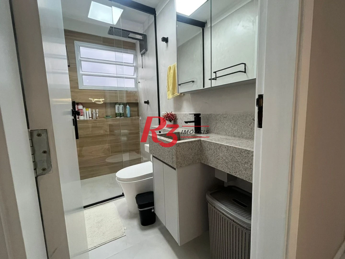Apartamento com 3 dormitórios à venda, 87 m² por R$ 950.000,00 - Boqueirão - Santos/SP