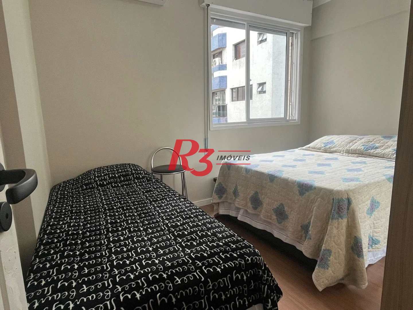 Apartamento com 3 dormitórios à venda, 87 m² por R$ 950.000,00 - Boqueirão - Santos/SP