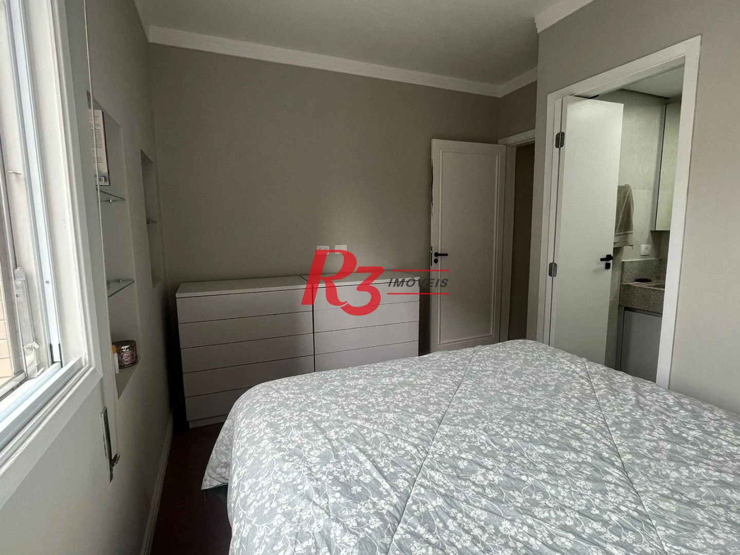 Apartamento com 3 dormitórios à venda, 87 m² por R$ 950.000,00 - Boqueirão - Santos/SP