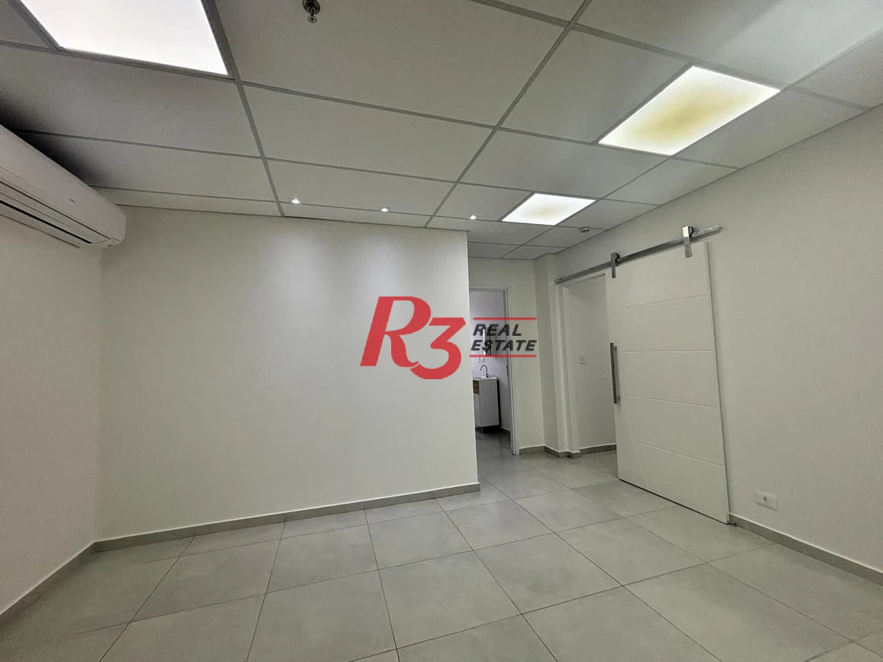 Sala para alugar, 104 m² por R$ 10.684,23/mês - Vila Matias - Santos/SP