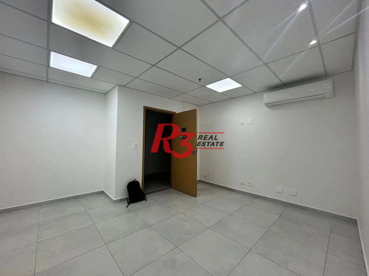Sala para alugar, 104 m² por R$ 10.684,23/mês - Vila Matias - Santos/SP