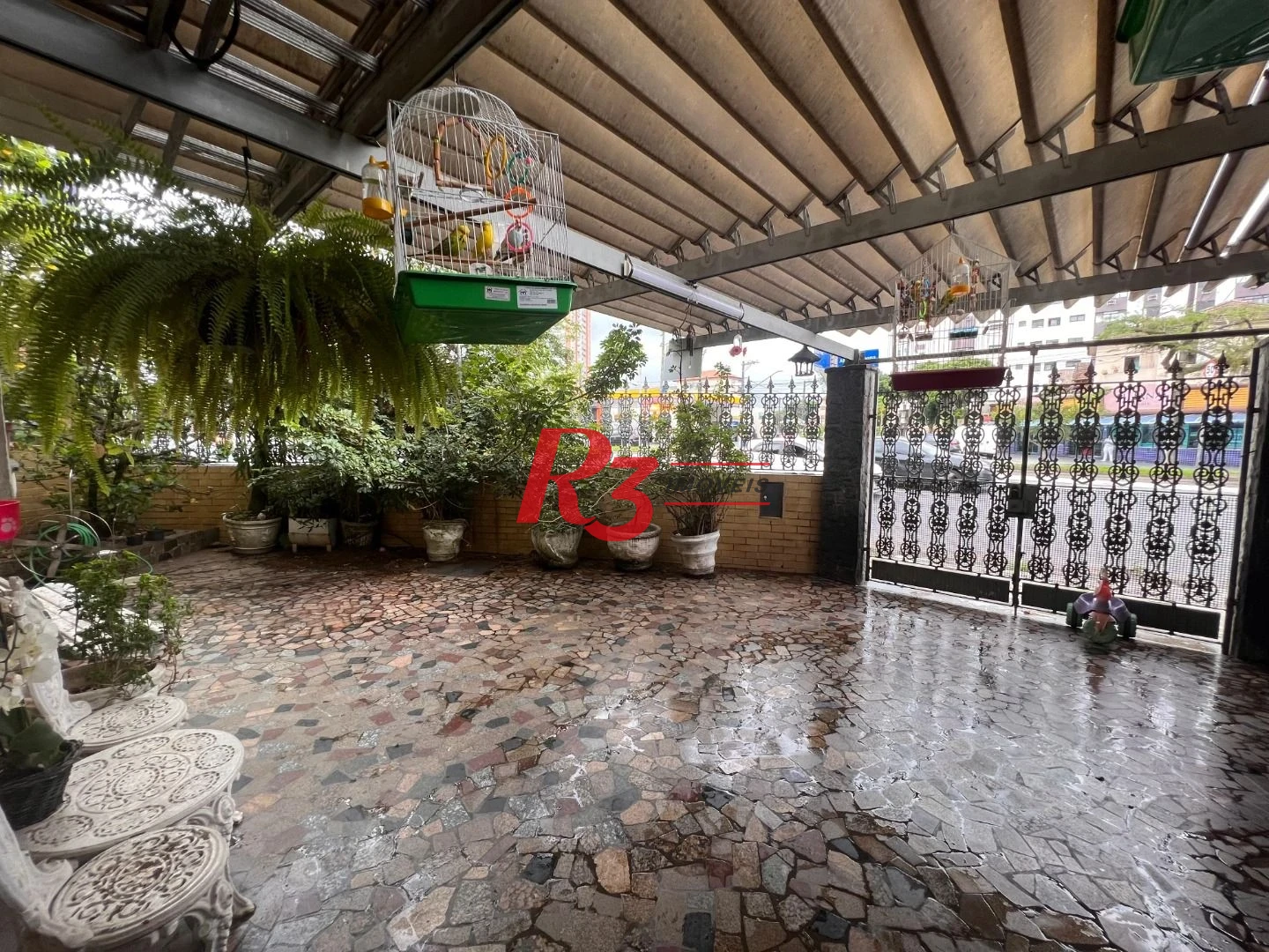 Casa com 3 dormitórios à venda, 148 m² por R$ 1.180.000,00 - Embaré - Santos/SP