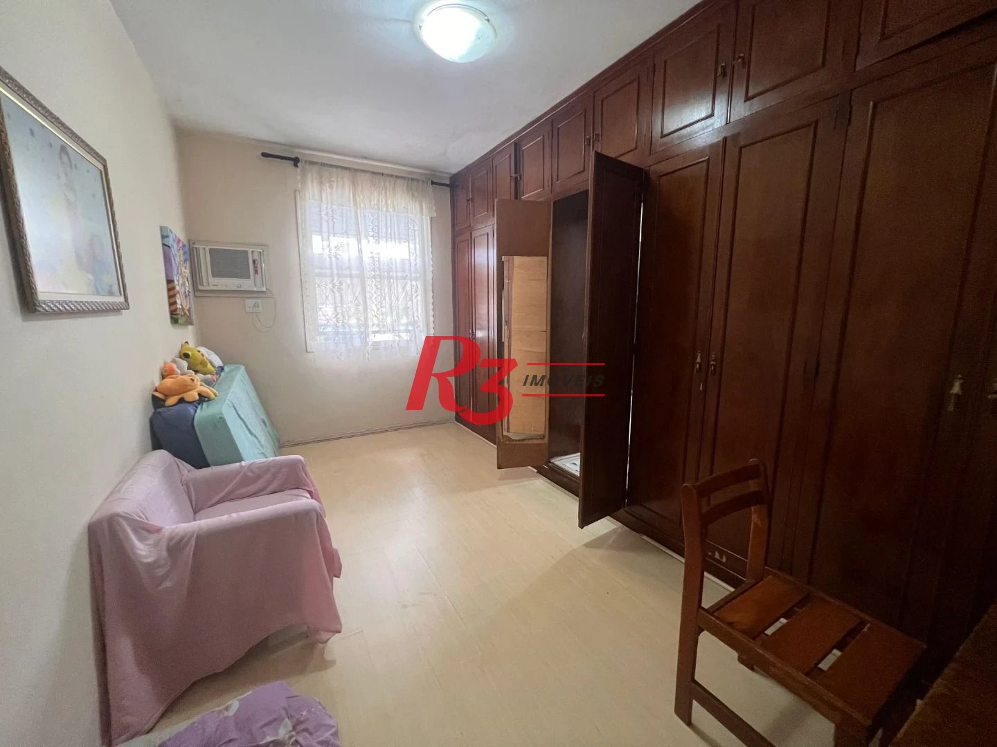 Casa com 3 dormitórios à venda, 148 m² por R$ 1.180.000,00 - Embaré - Santos/SP