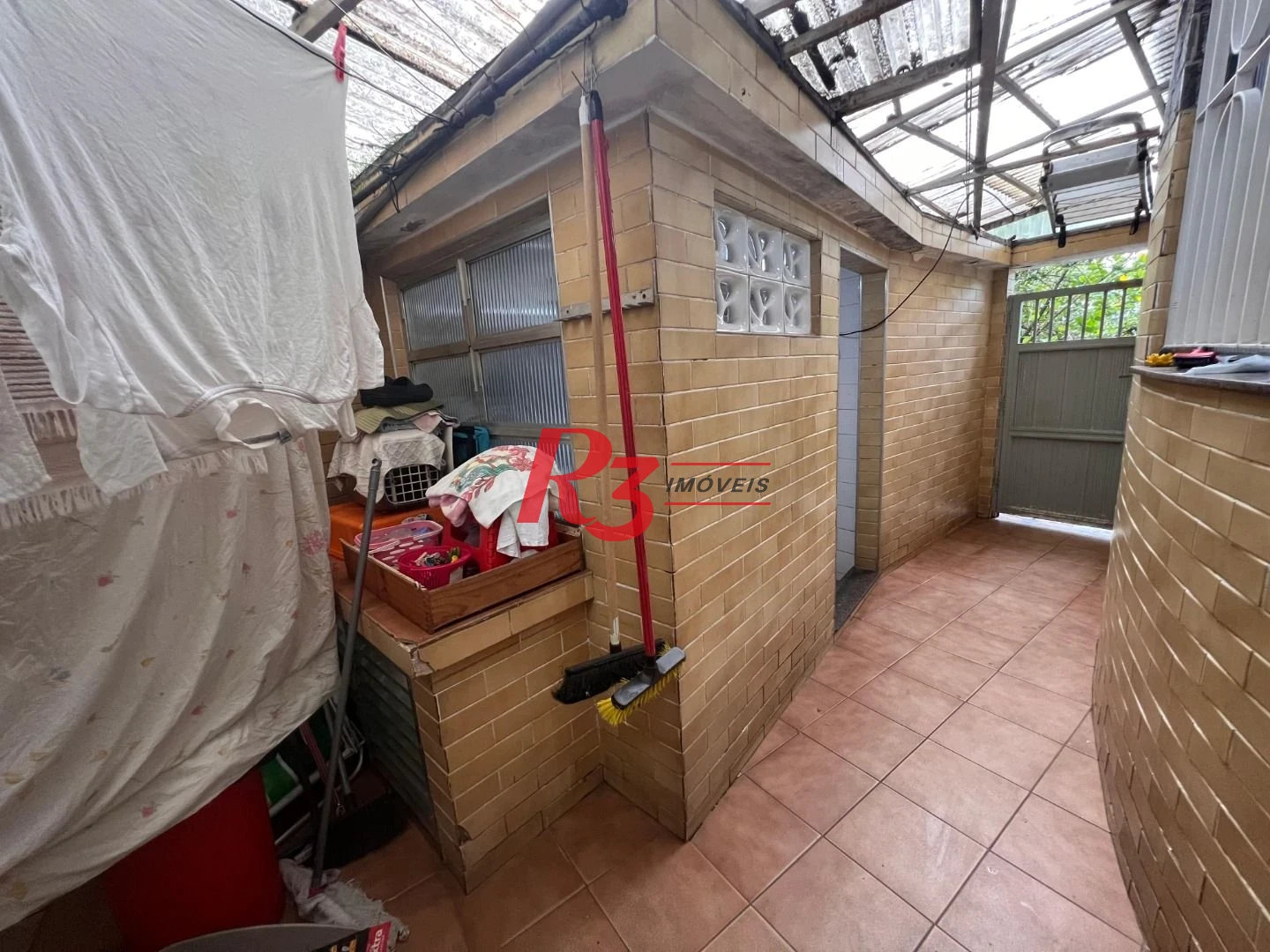 Casa com 3 dormitórios à venda, 148 m² por R$ 1.180.000,00 - Embaré - Santos/SP