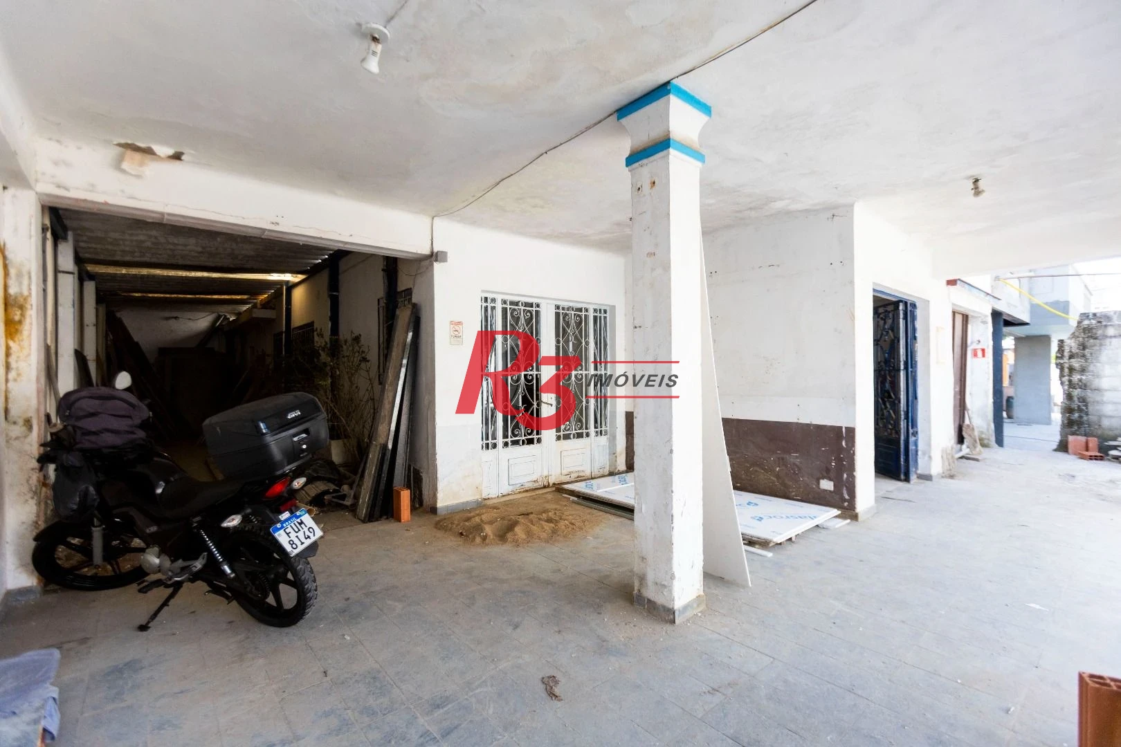 Sobrado com 4 dormitórios à venda, 258 m² por R$ 3.750.000,00 - Ponta da Praia - Santos/SP