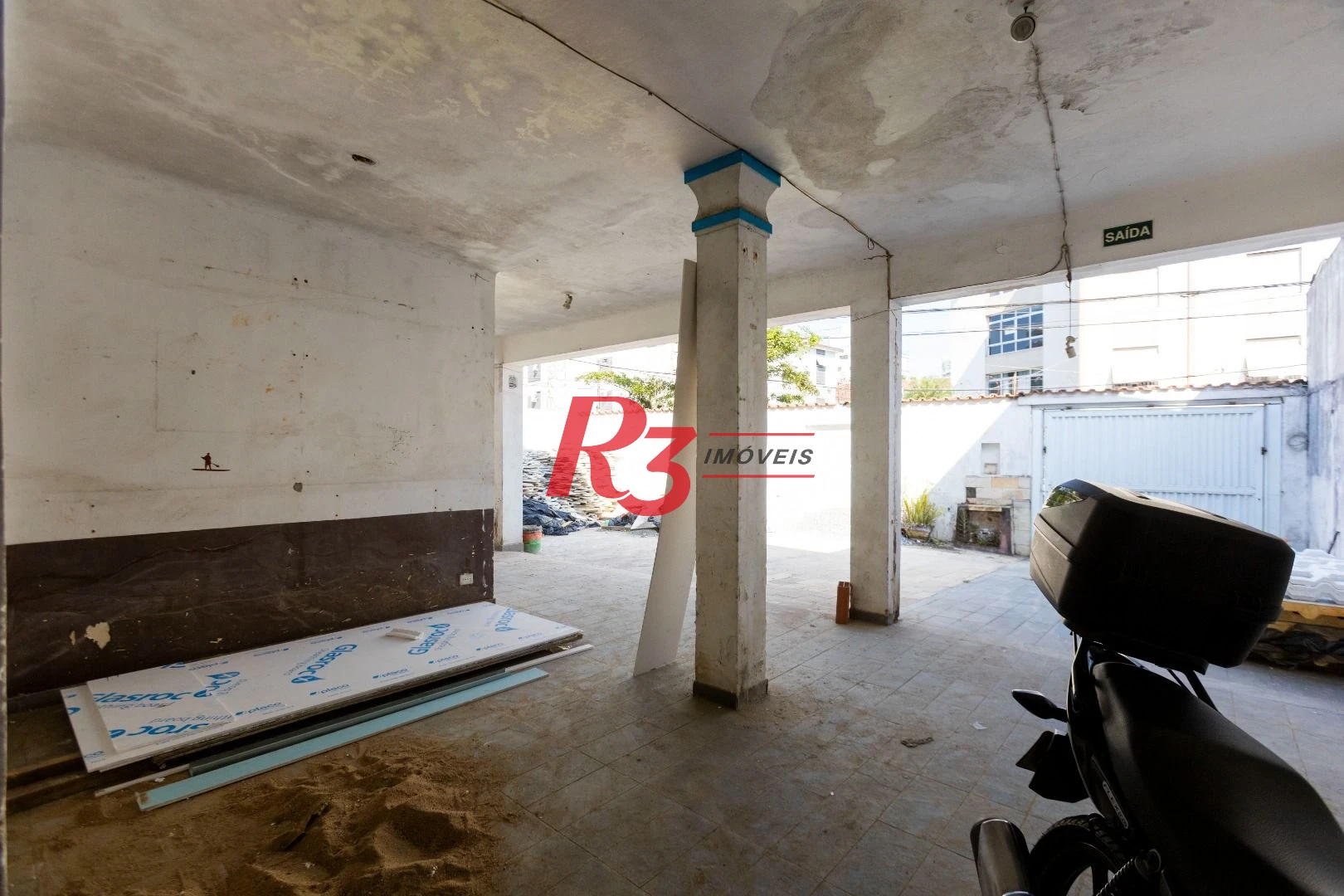 Sobrado com 4 dormitórios à venda, 258 m² por R$ 3.750.000,00 - Ponta da Praia - Santos/SP