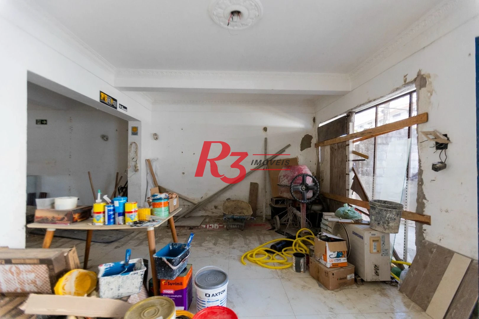 Sobrado com 4 dormitórios à venda, 258 m² por R$ 3.750.000,00 - Ponta da Praia - Santos/SP